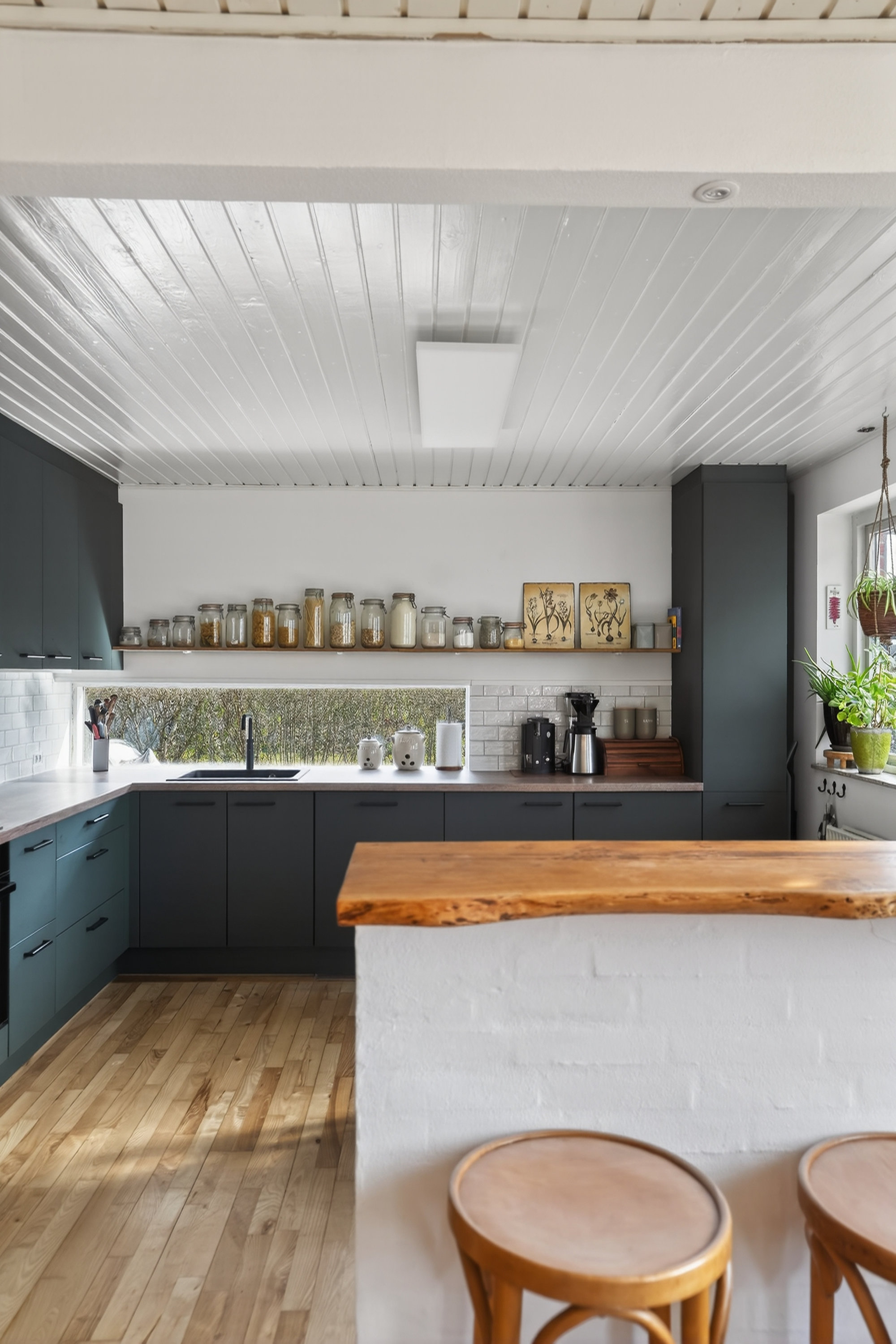 Fremhævet køkken billede i fuldskærmstilstand. Billede af Svenstrupvang 10, 4622 Havdrup