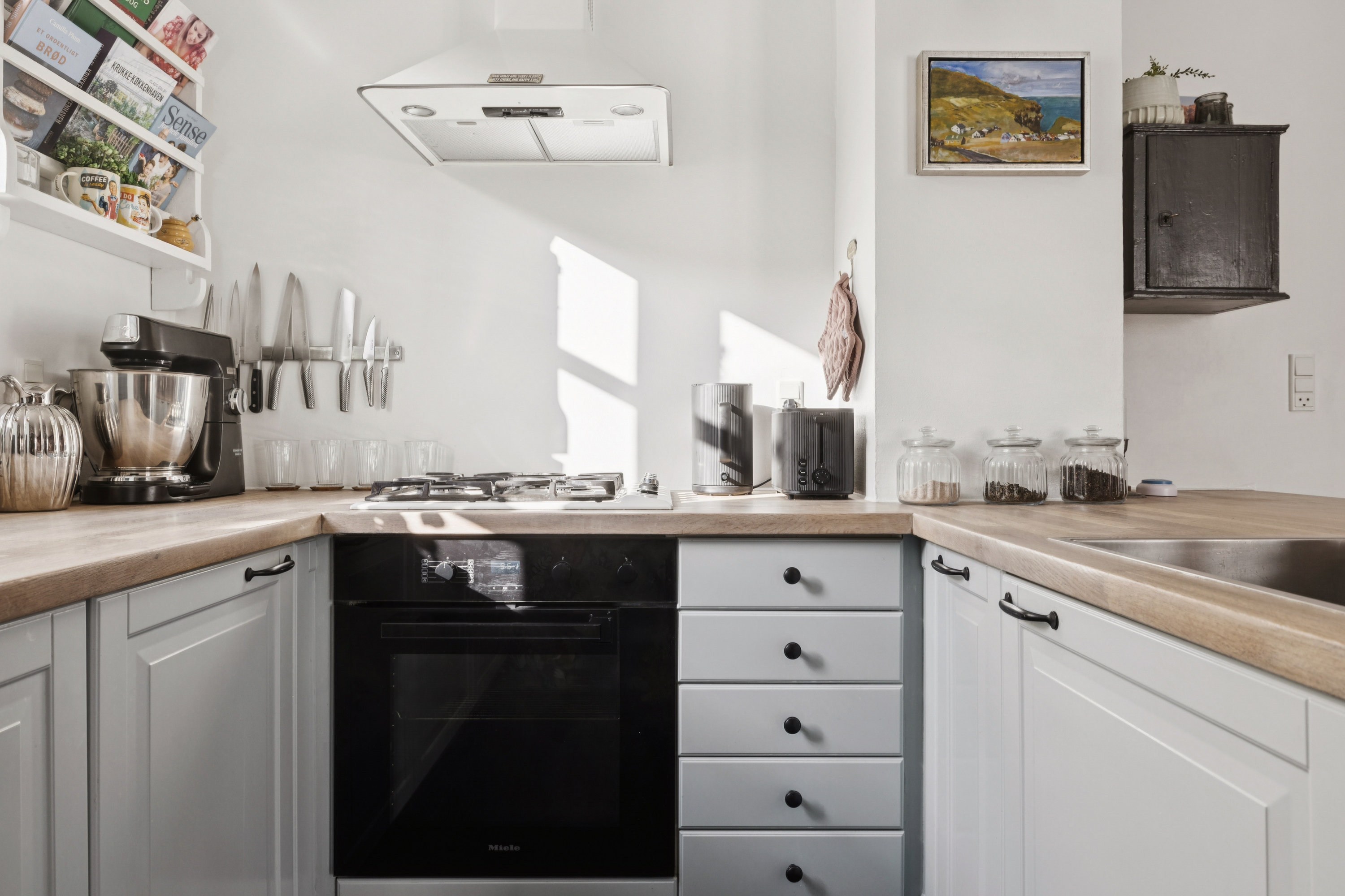 Fremhævet køkken billede i fuldskærmstilstand. Billede af Ramsherred 72, 5610 Assens