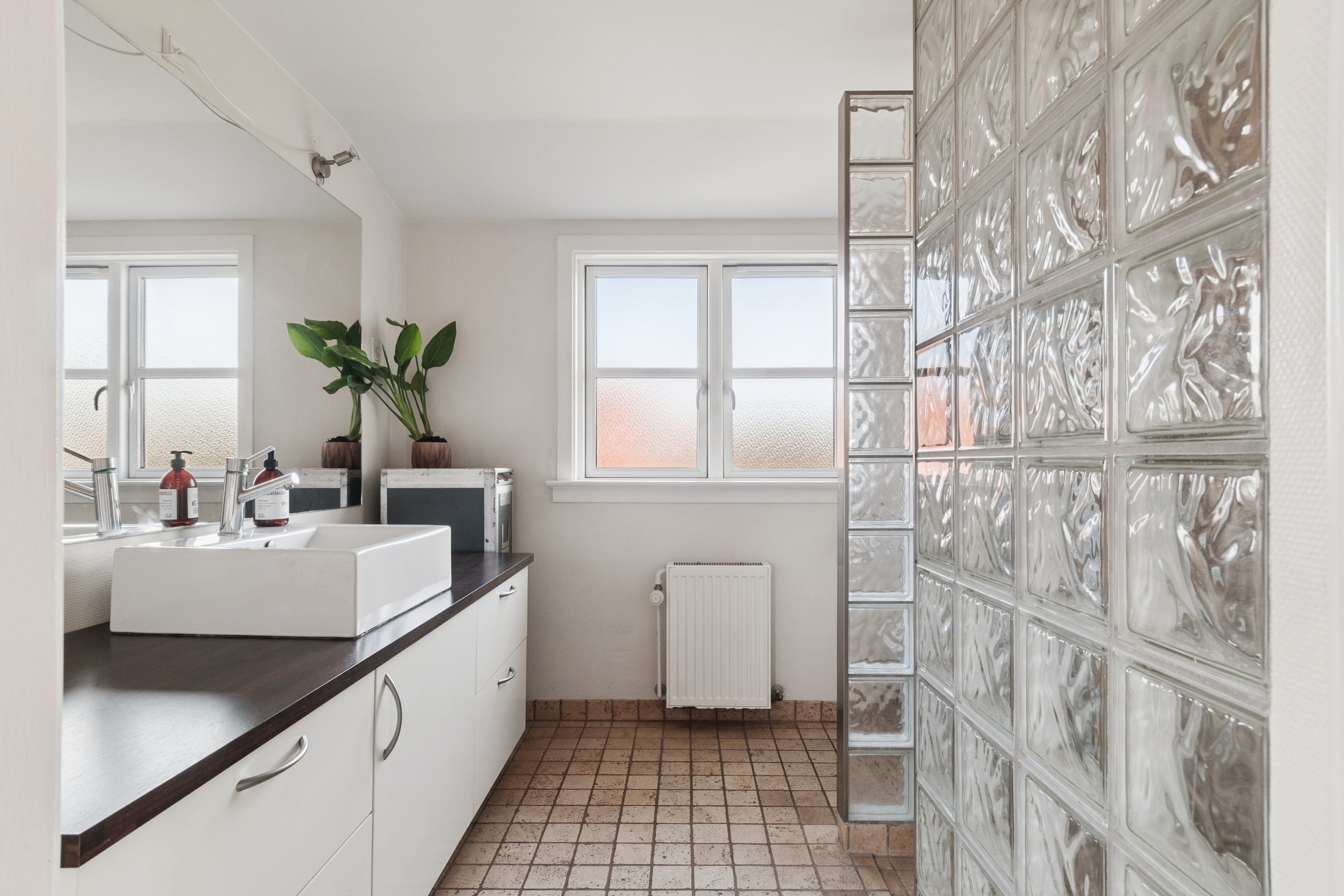 Fremhævet værelse billede i fuldskærmstilstand. Billede af Tjørneengen 2, 2791 Dragør