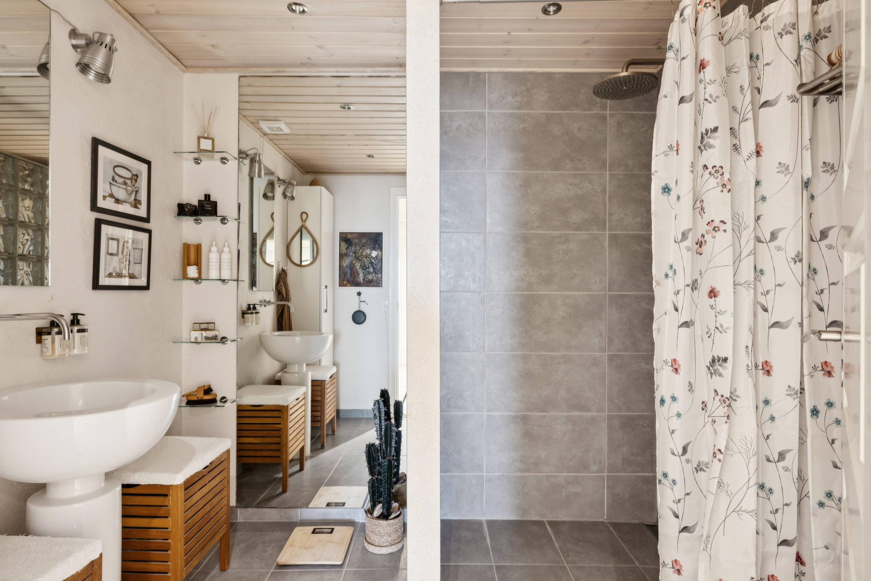 Fremhævet badeværelse billede i fuldskærmstilstand. Billede af Grenåvej 728, kld.. c., 8541 Skødstrup