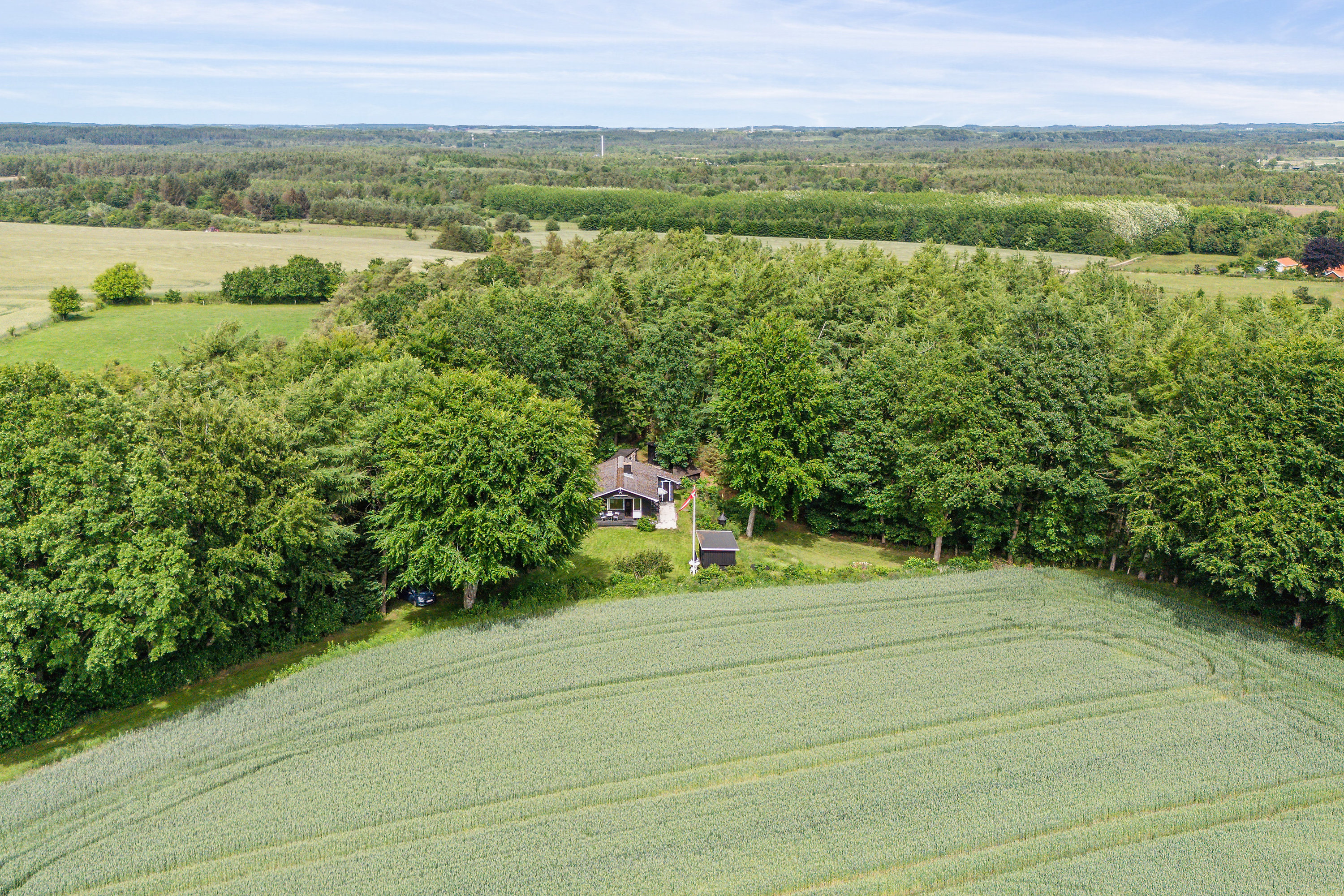 Fremhævet  billede i fuldskærmstilstand. Billede af Bakkehusvej 15, Roe, 8643 Ans By