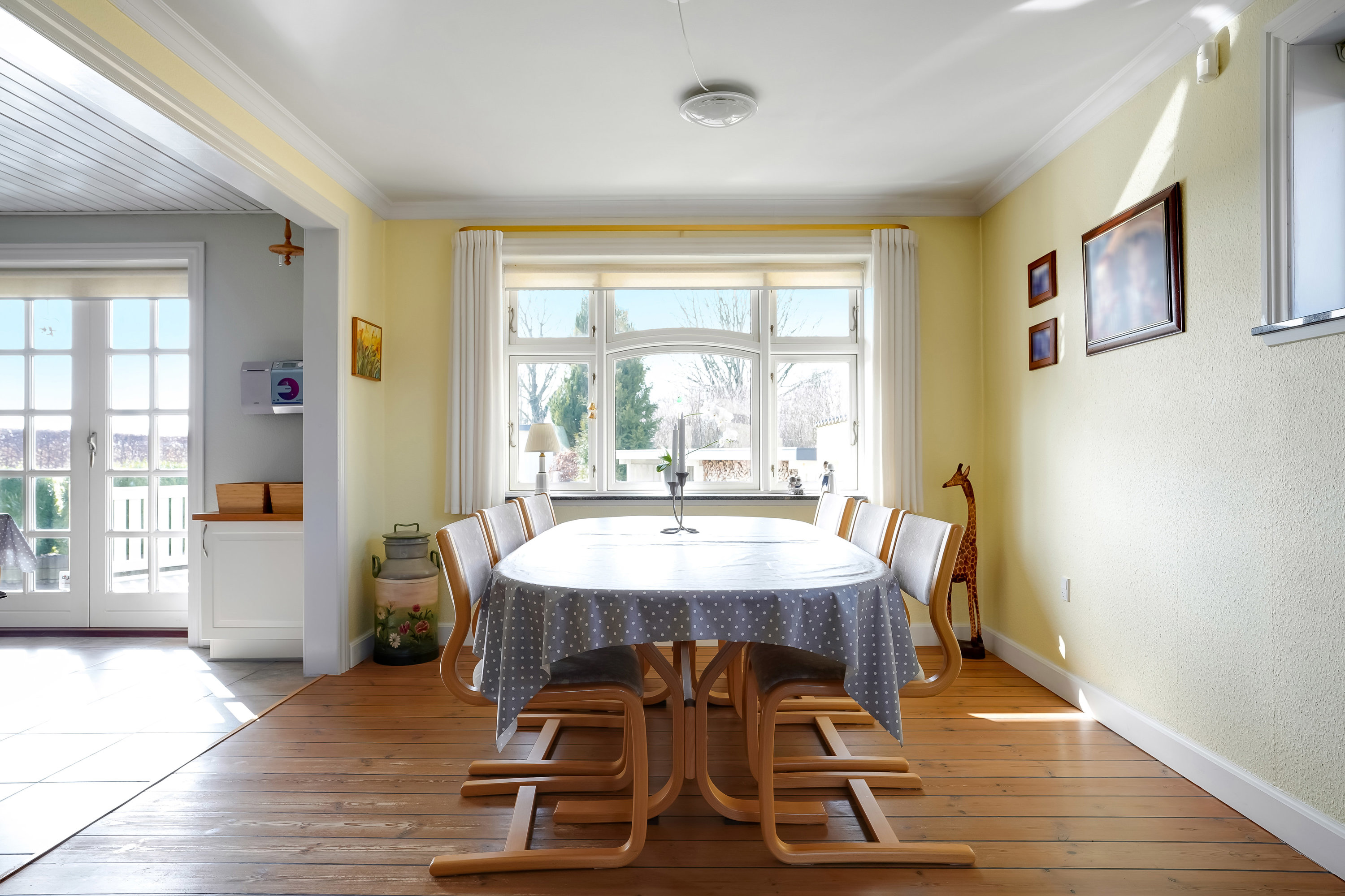 Fremhævet stue billede i fuldskærmstilstand. Billede af Bygade 96, 7173 Vonge