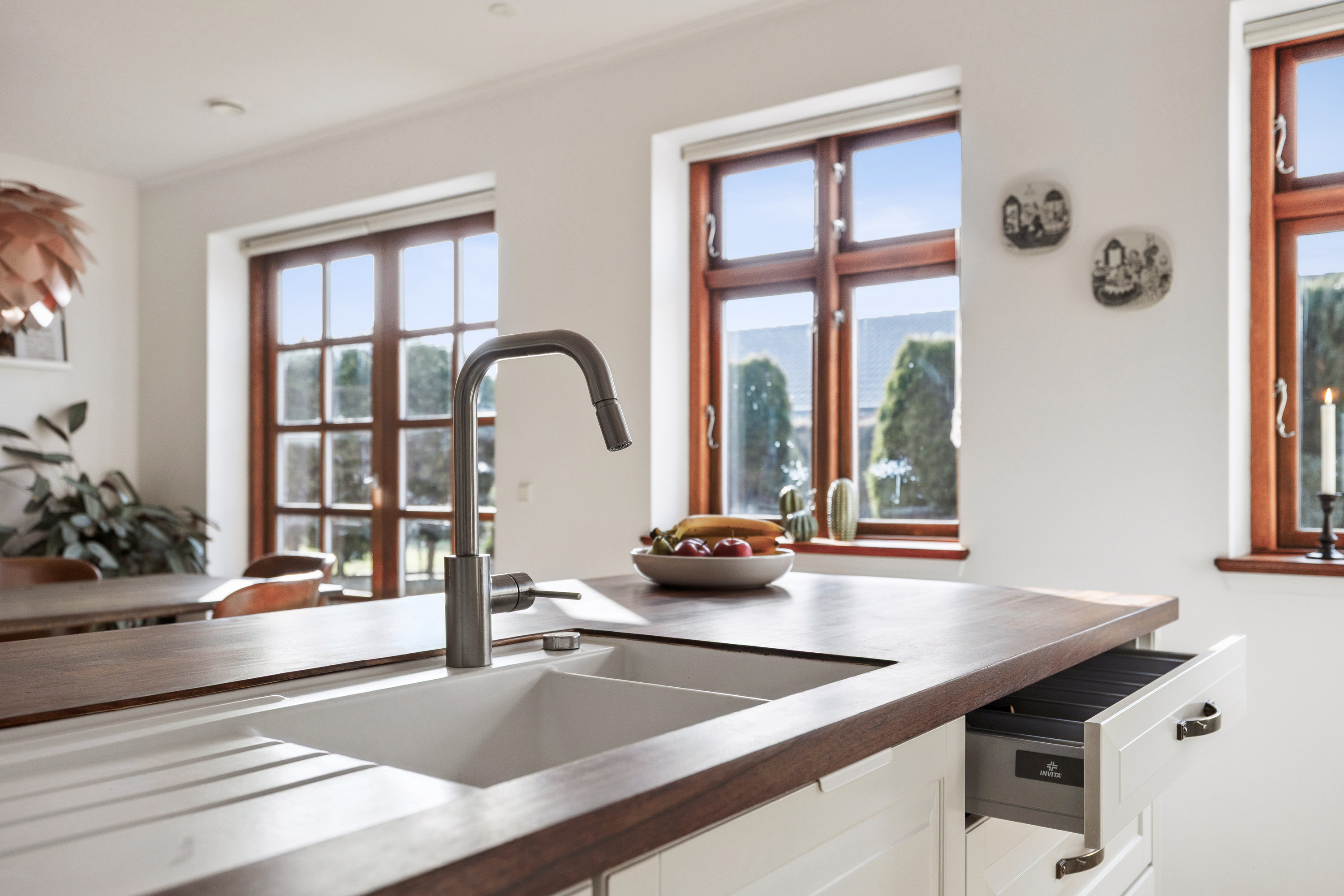 Fremhævet køkken billede i fuldskærmstilstand. Billede af Højvangen 47, 8981 Spentrup