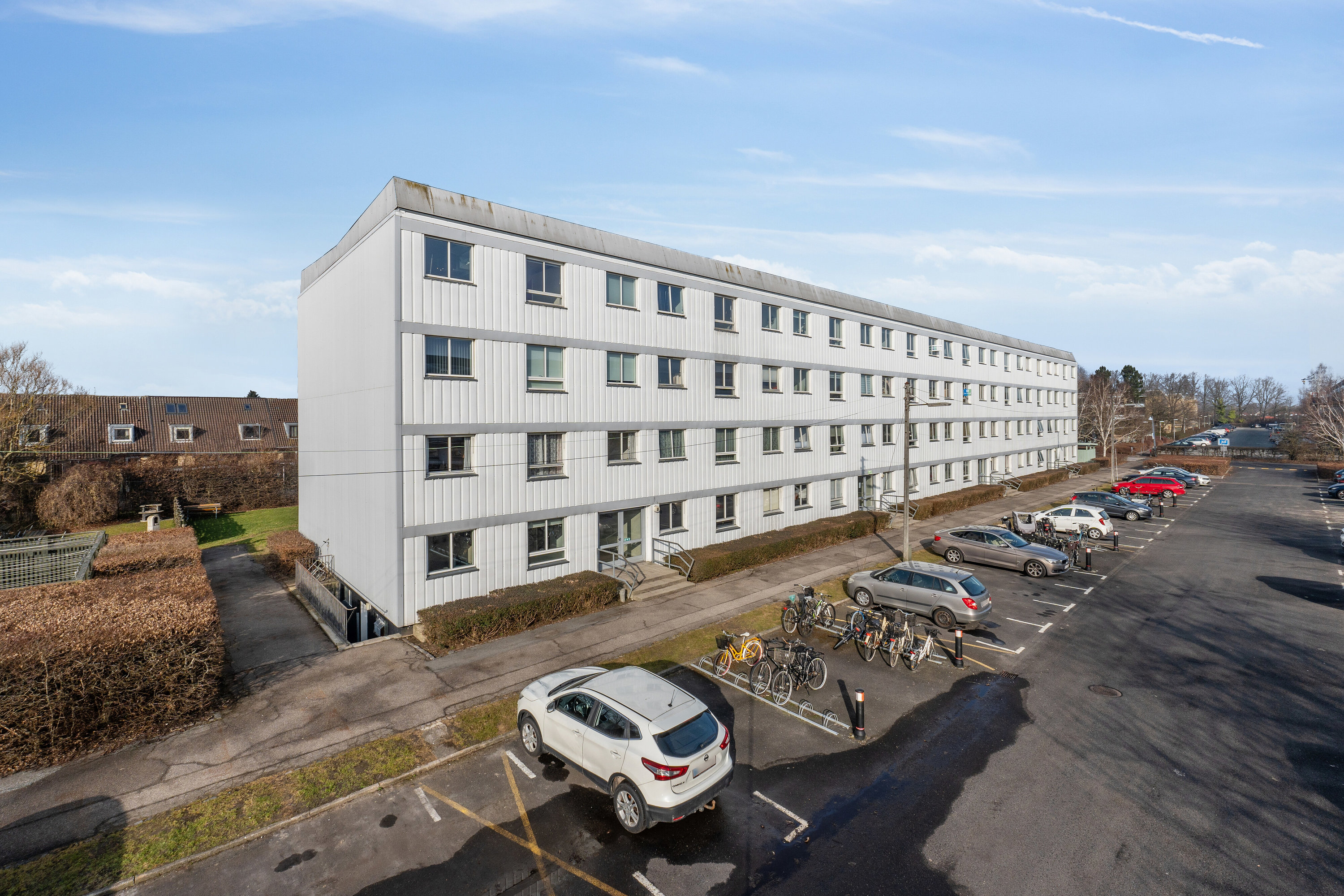 Fremhævet facade billede i fuldskærmstilstand. Billede af Skanderupvej 4, 2. tv., 2610 Rødovre