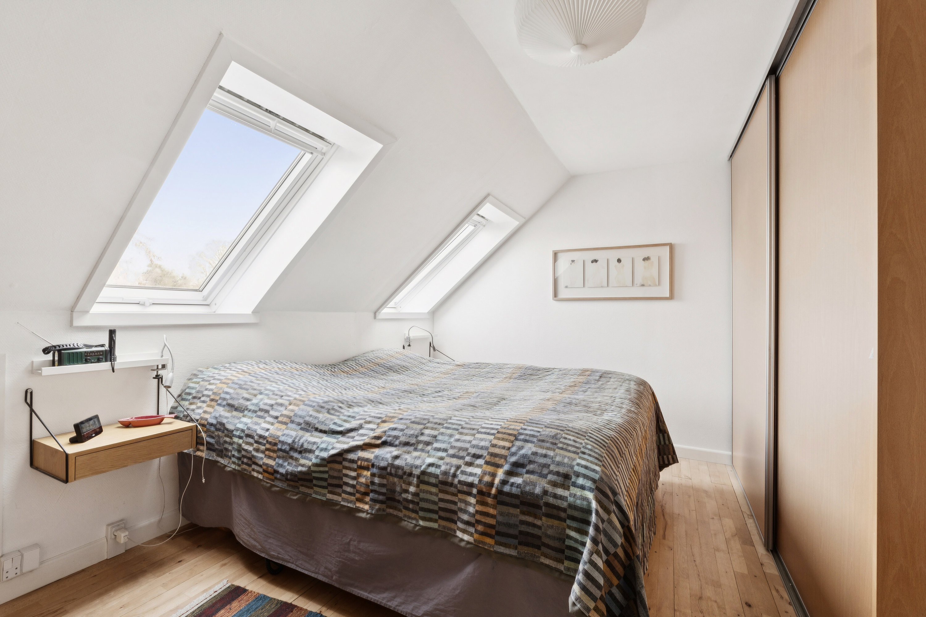 Fremhævet soveværelse billede i fuldskærmstilstand. Billede af Skovfryd 9, 2800 Kongens Lyngby