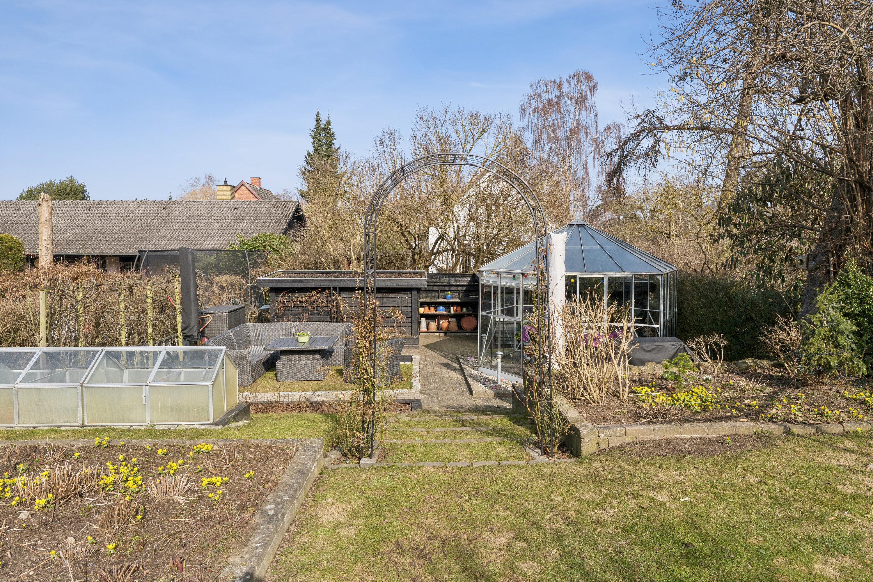 Fremhævet baghave billede i fuldskærmstilstand. Billede af Skovfryd 9, 2800 Kongens Lyngby