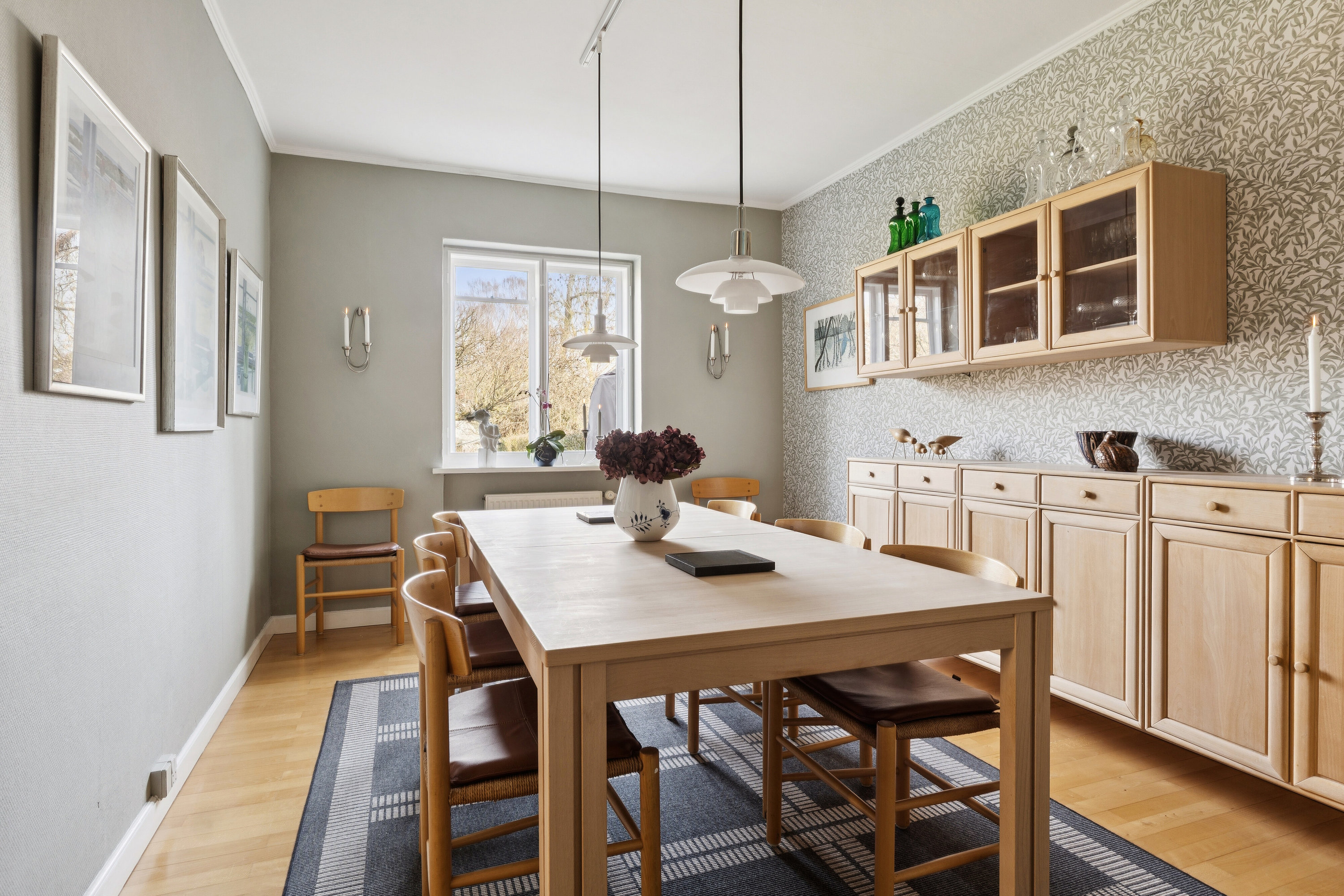 Fremhævet spisestue billede i fuldskærmstilstand. Billede af Skovfryd 9, 2800 Kongens Lyngby