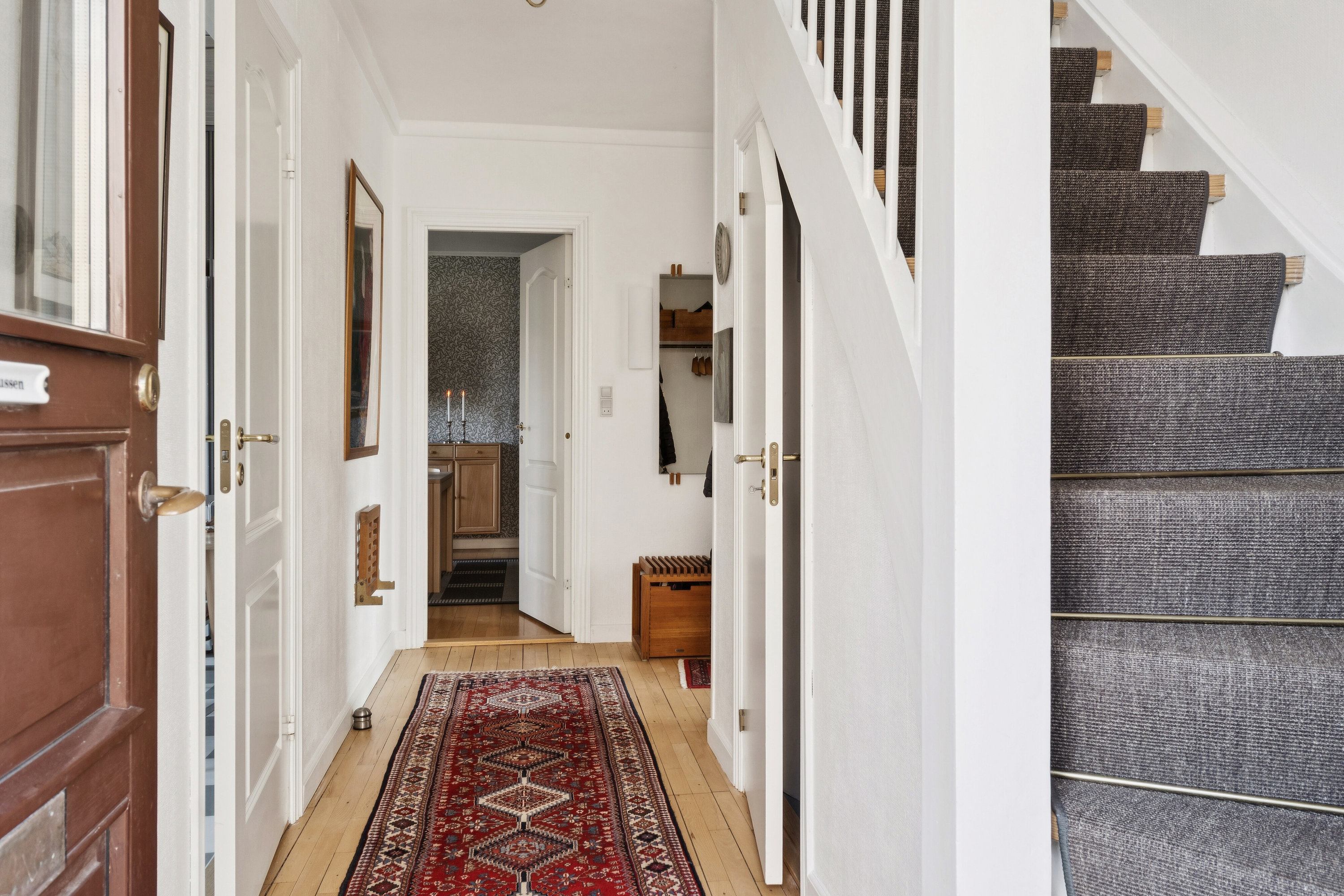 Fremhævet hall billede i fuldskærmstilstand. Billede af Skovfryd 9, 2800 Kongens Lyngby