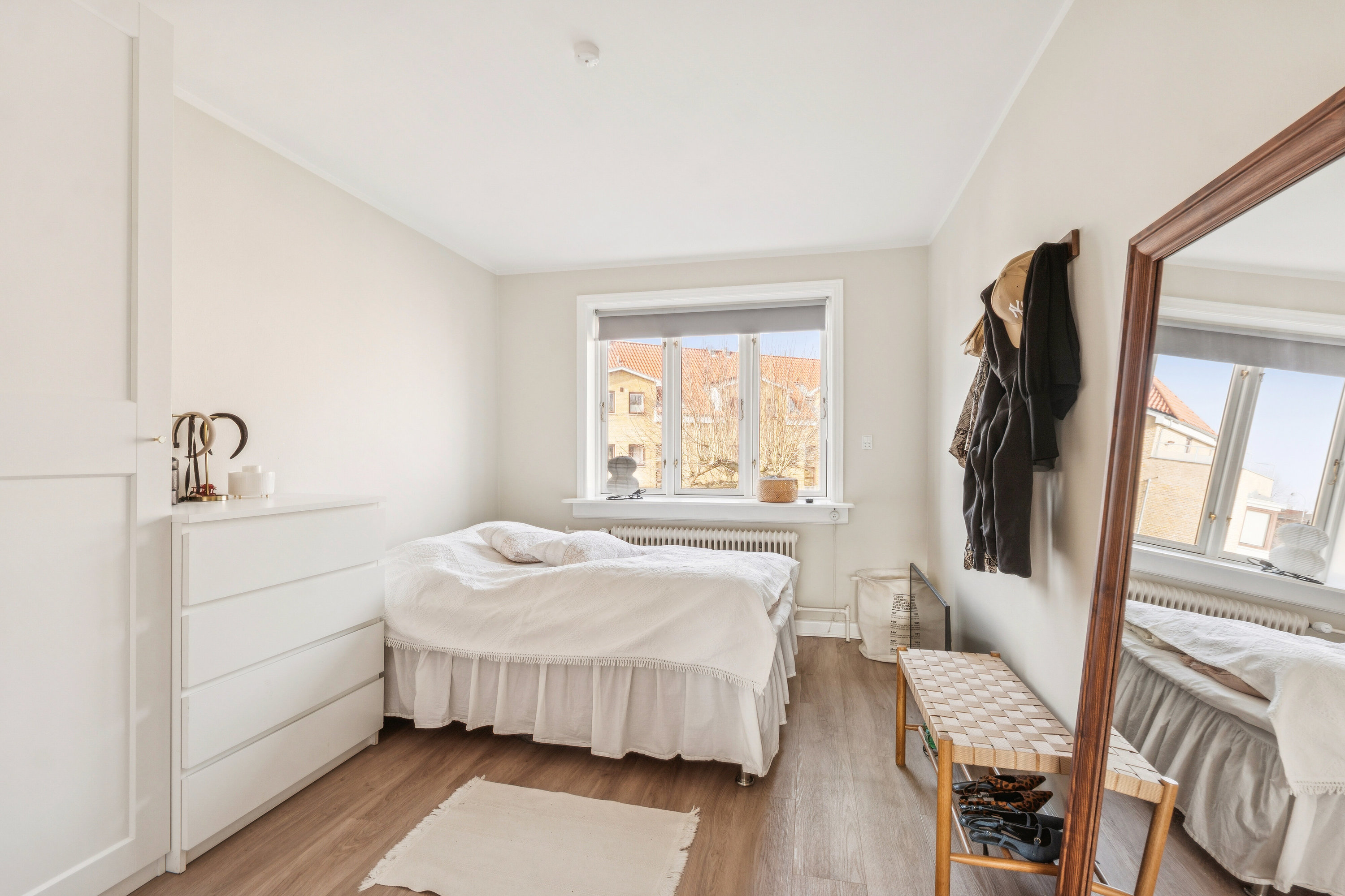 Fremhævet soveværelse billede i fuldskærmstilstand. Billede af Rødovrevej 38, 1. tv., 2610 Rødovre