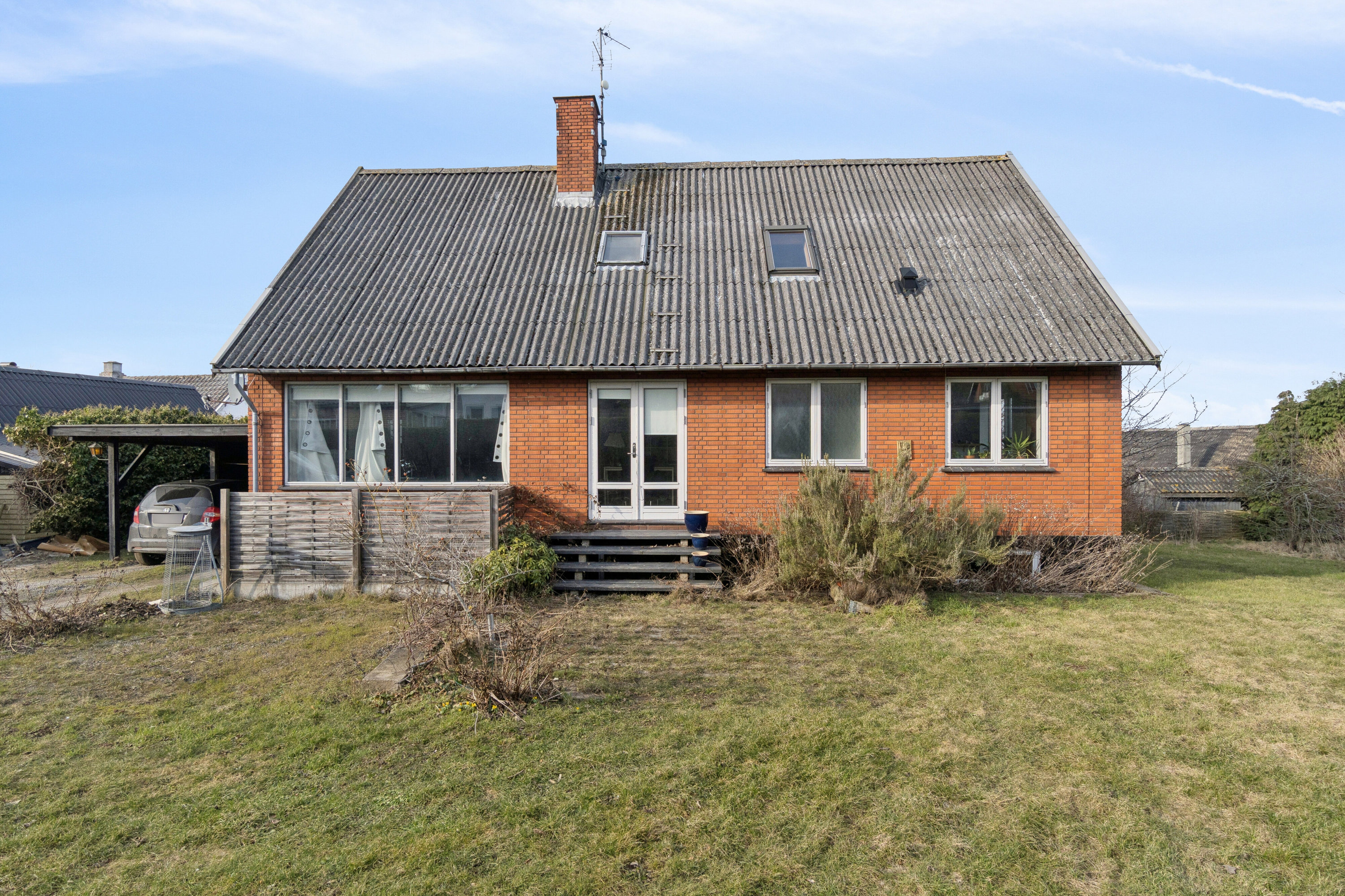 Fremhævet udendørs billede i fuldskærmstilstand. Billede af Havnebakken 13, Tejn, 3770 Allinge