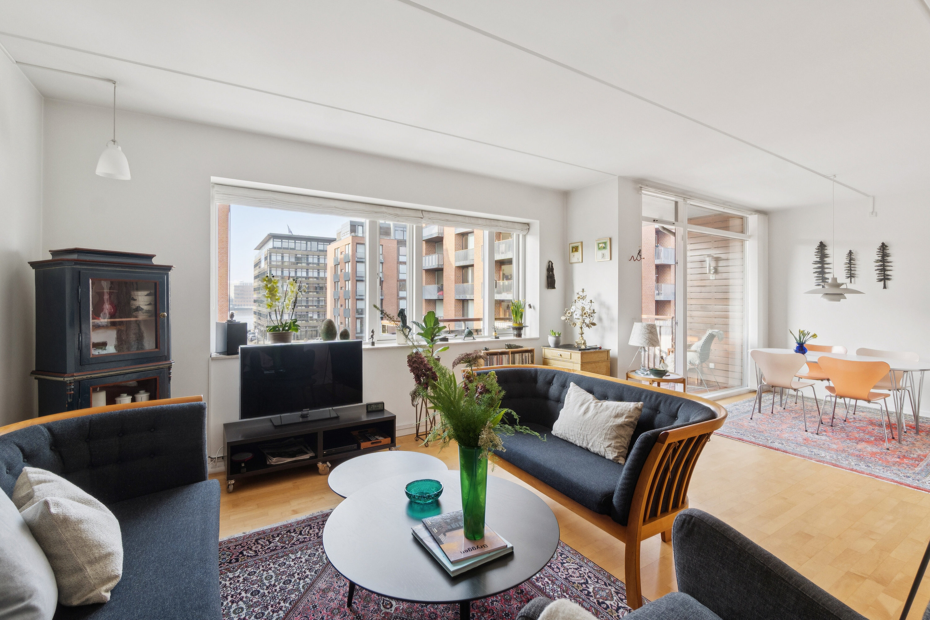 Fremhævet stue billede i fuldskærmstilstand. Billede af Erik Eriksens Gade 11, 2. tv., 2300 København S