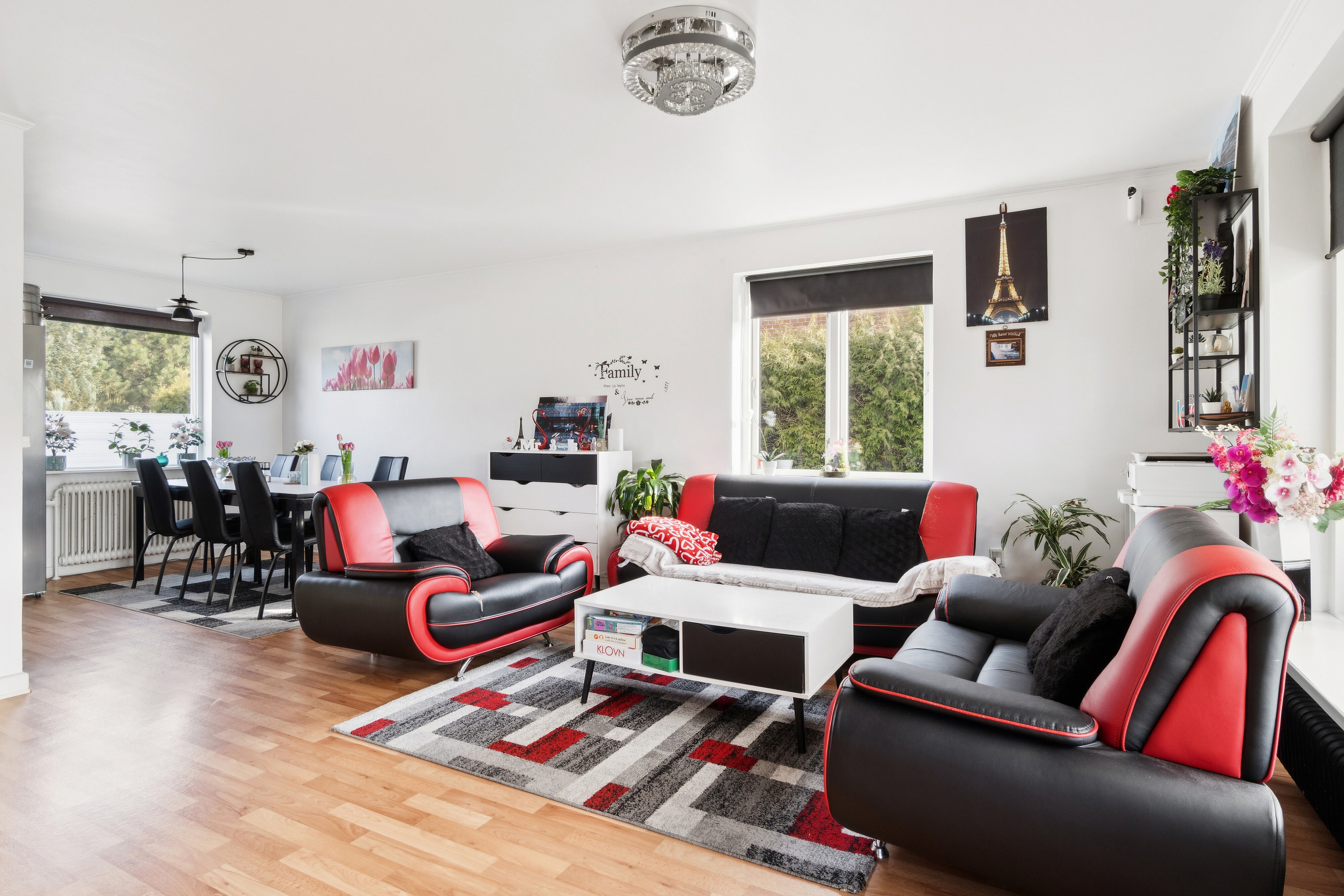 Fremhævet stue billede i fuldskærmstilstand. Billede af Kildevang 10, 4690 Haslev