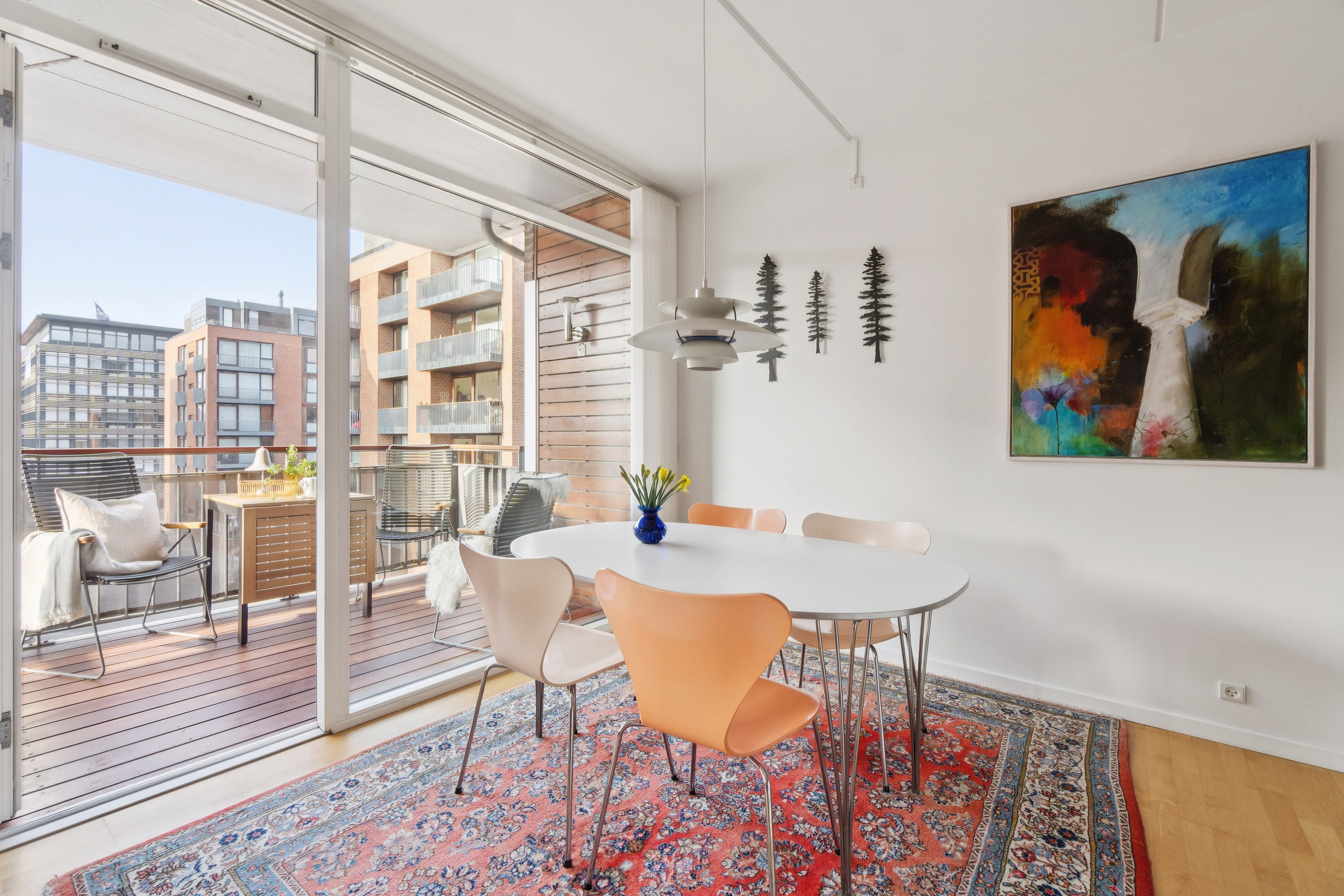 Fremhævet spisestue billede i fuldskærmstilstand. Billede af Erik Eriksens Gade 11, 2. tv., 2300 København S