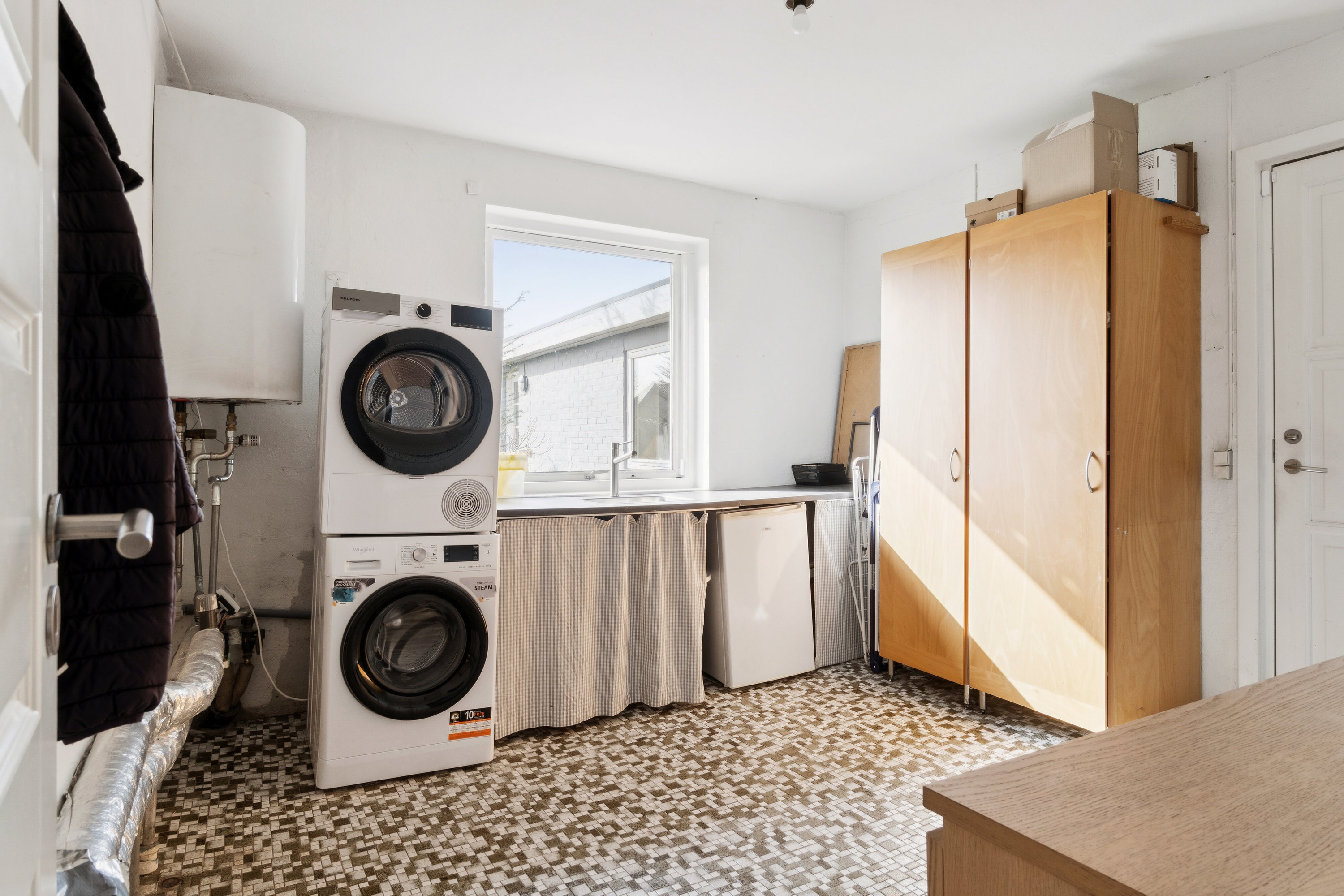 Fremhævet indendørs billede i fuldskærmstilstand. Billede af Kildevang 10, 4690 Haslev