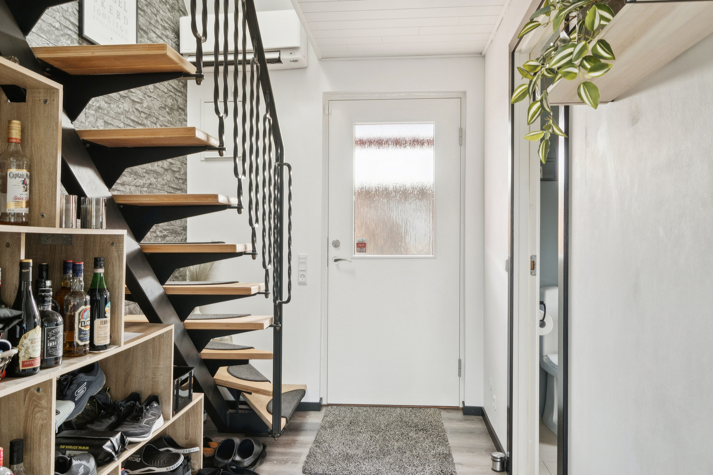 Fremhævet hall billede i fuldskærmstilstand. Billede af Kirsebærvej 32, 4720 Præstø