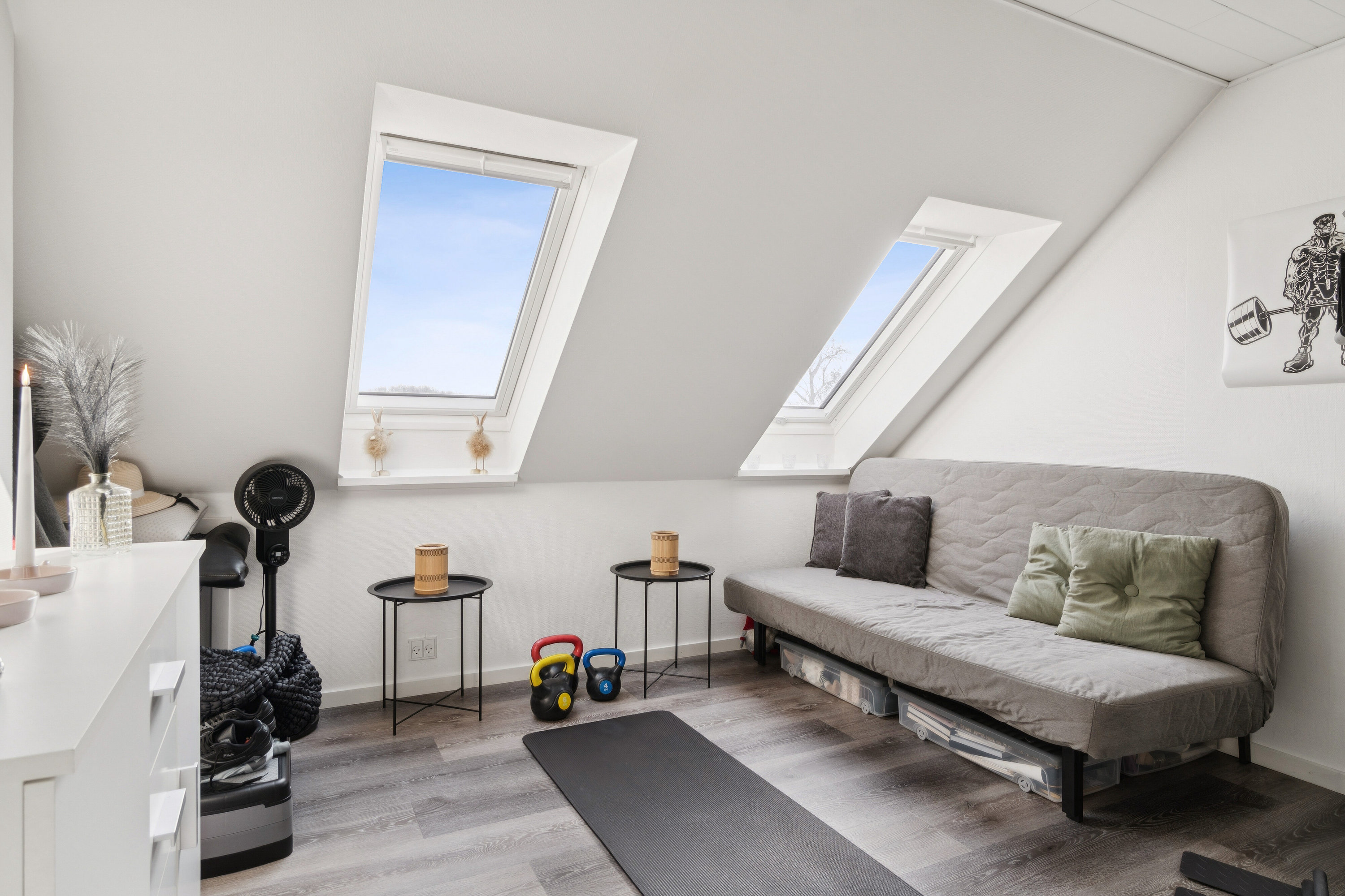 Fremhævet værelse billede i fuldskærmstilstand. Billede af Kirsebærvej 32, 4720 Præstø