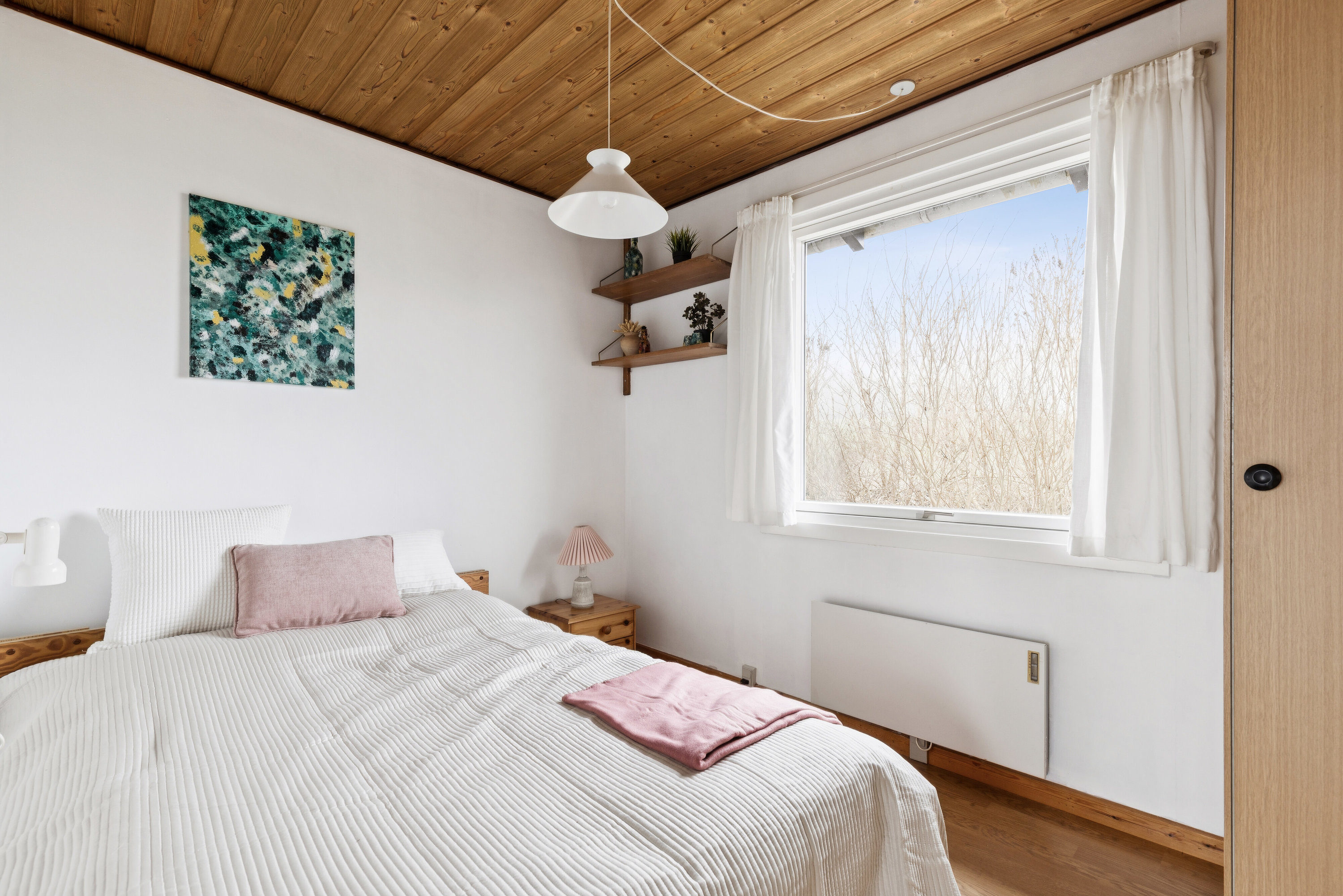 Fremhævet soveværelse billede i fuldskærmstilstand. Billede af Hjorthøjgårdsvej 14, Svallerup, 4400 Kalundborg