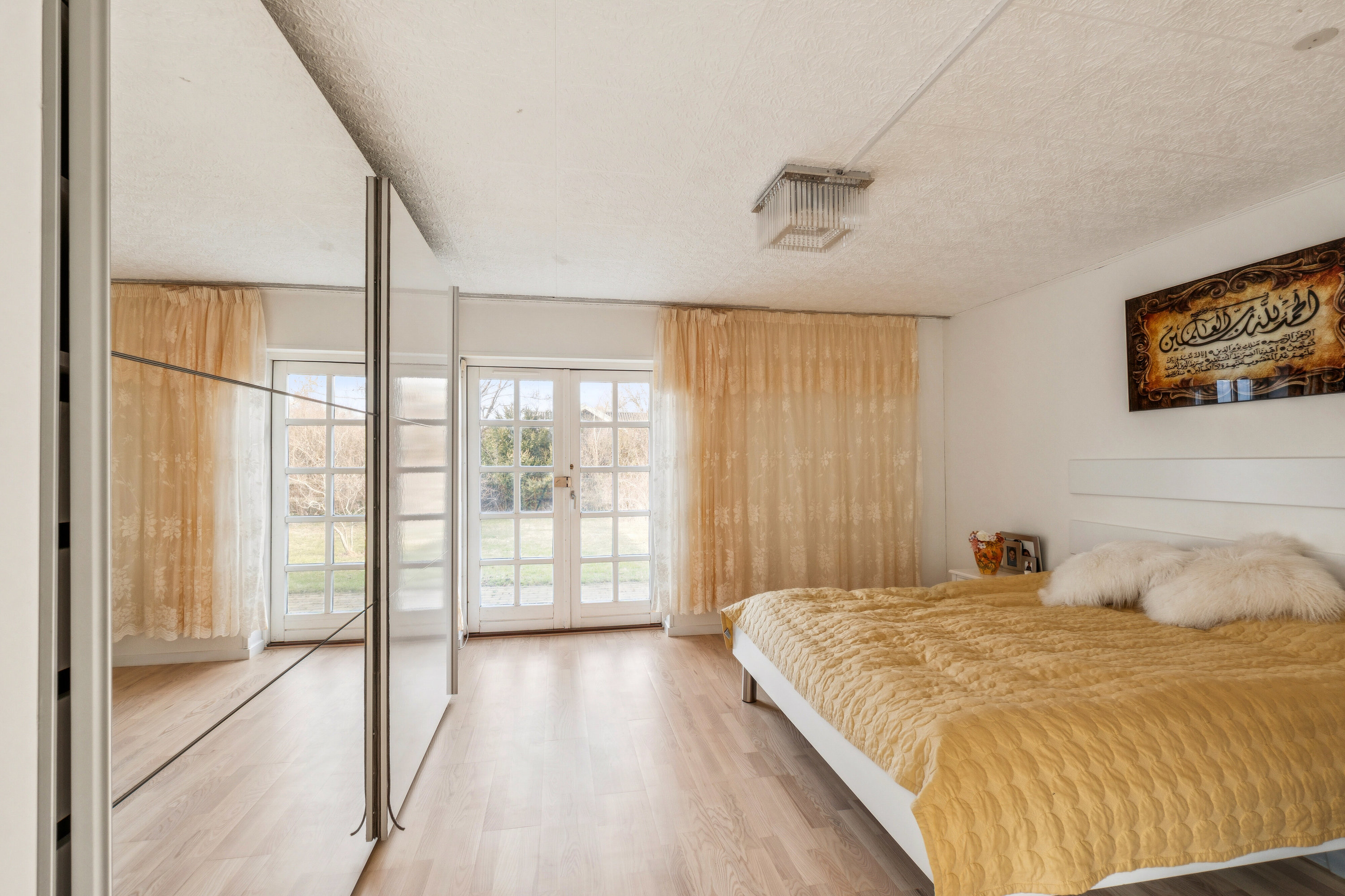 Fremhævet soveværelse billede i fuldskærmstilstand. Billede af Krebsevej 48, 2650 Hvidovre