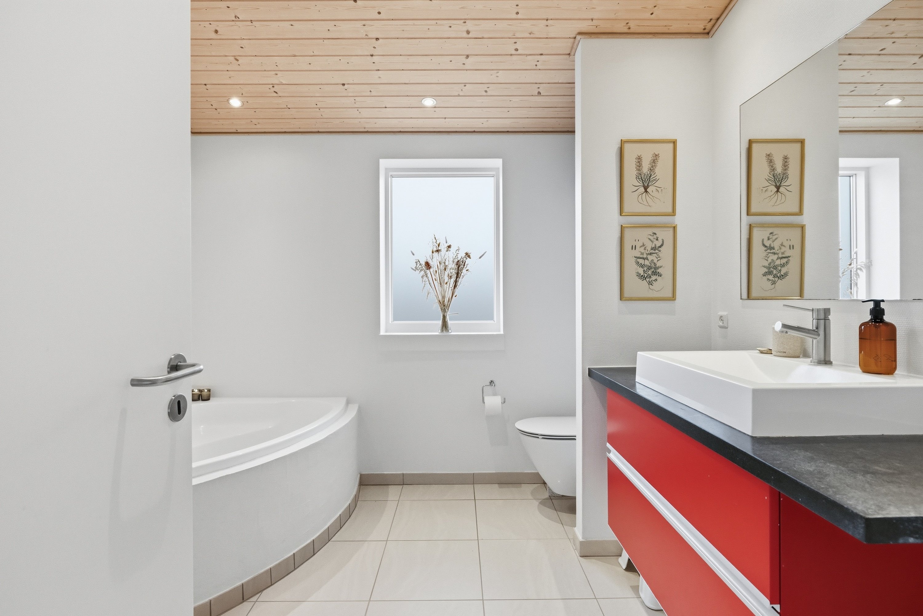 Fremhævet  billede i fuldskærmstilstand. Billede af Laskedalen 93, 8220 Brabrand