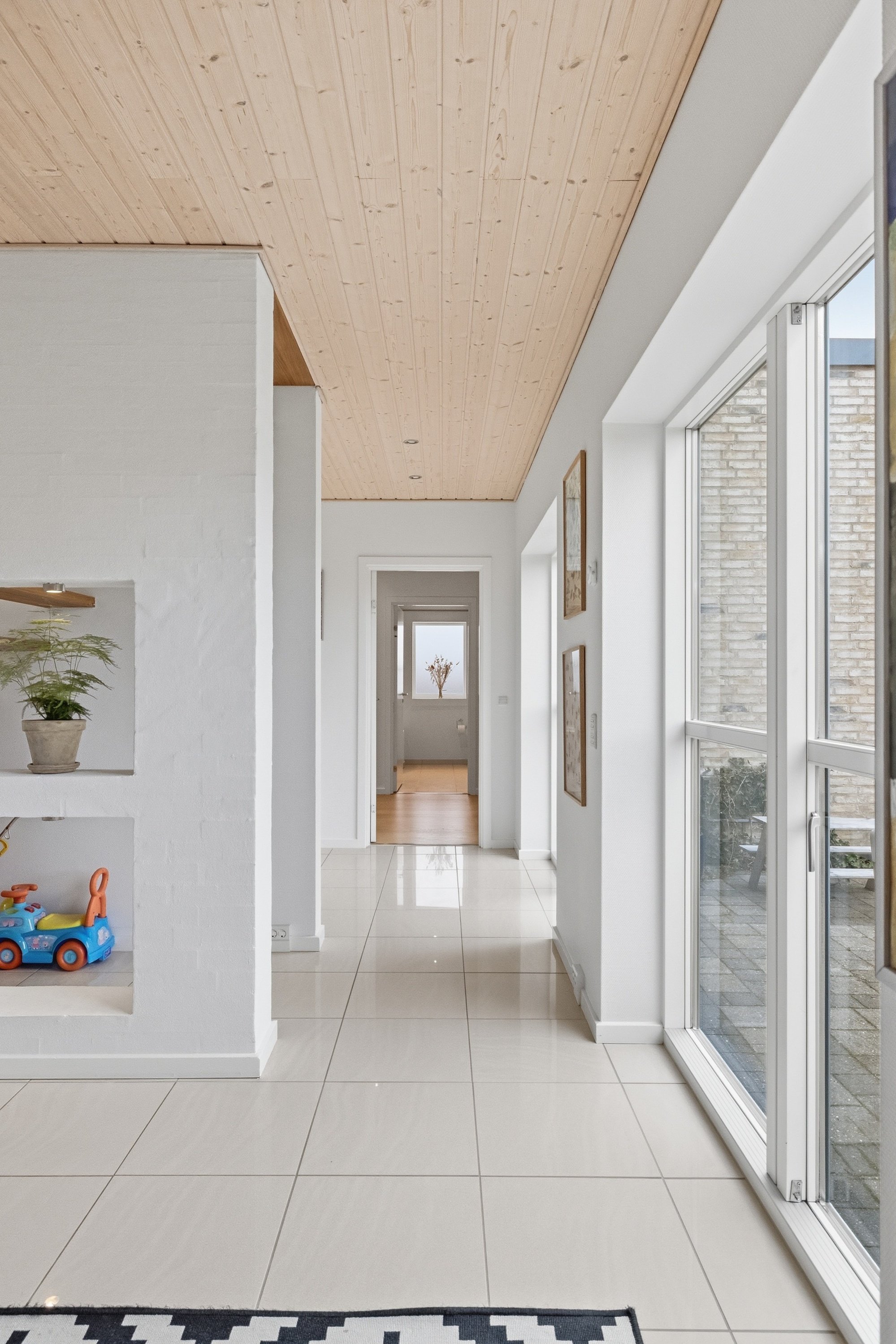 Fremhævet  billede i fuldskærmstilstand. Billede af Laskedalen 93, 8220 Brabrand