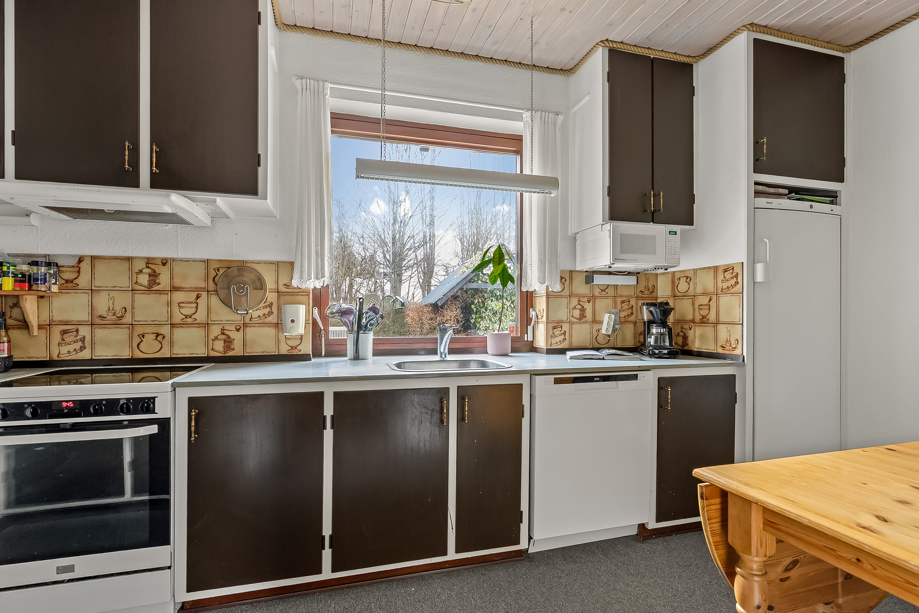 Fremhævet køkken billede i fuldskærmstilstand. Billede af Elbækvej 39, Elbæk, 7080 Børkop