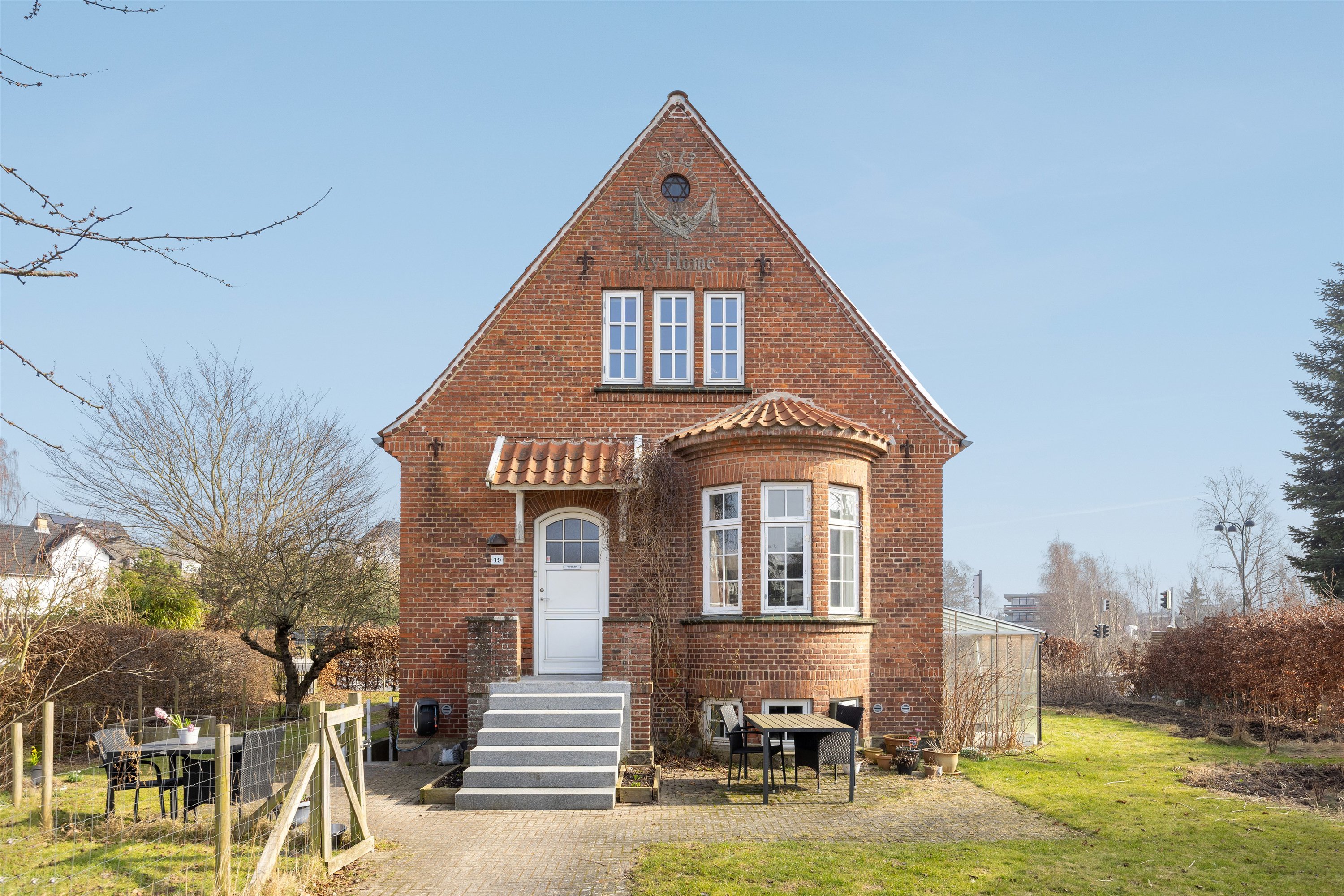 Fremhævet andet billede i fuldskærmstilstand. Billede af Fredensvej 19, 3460 Birkerød