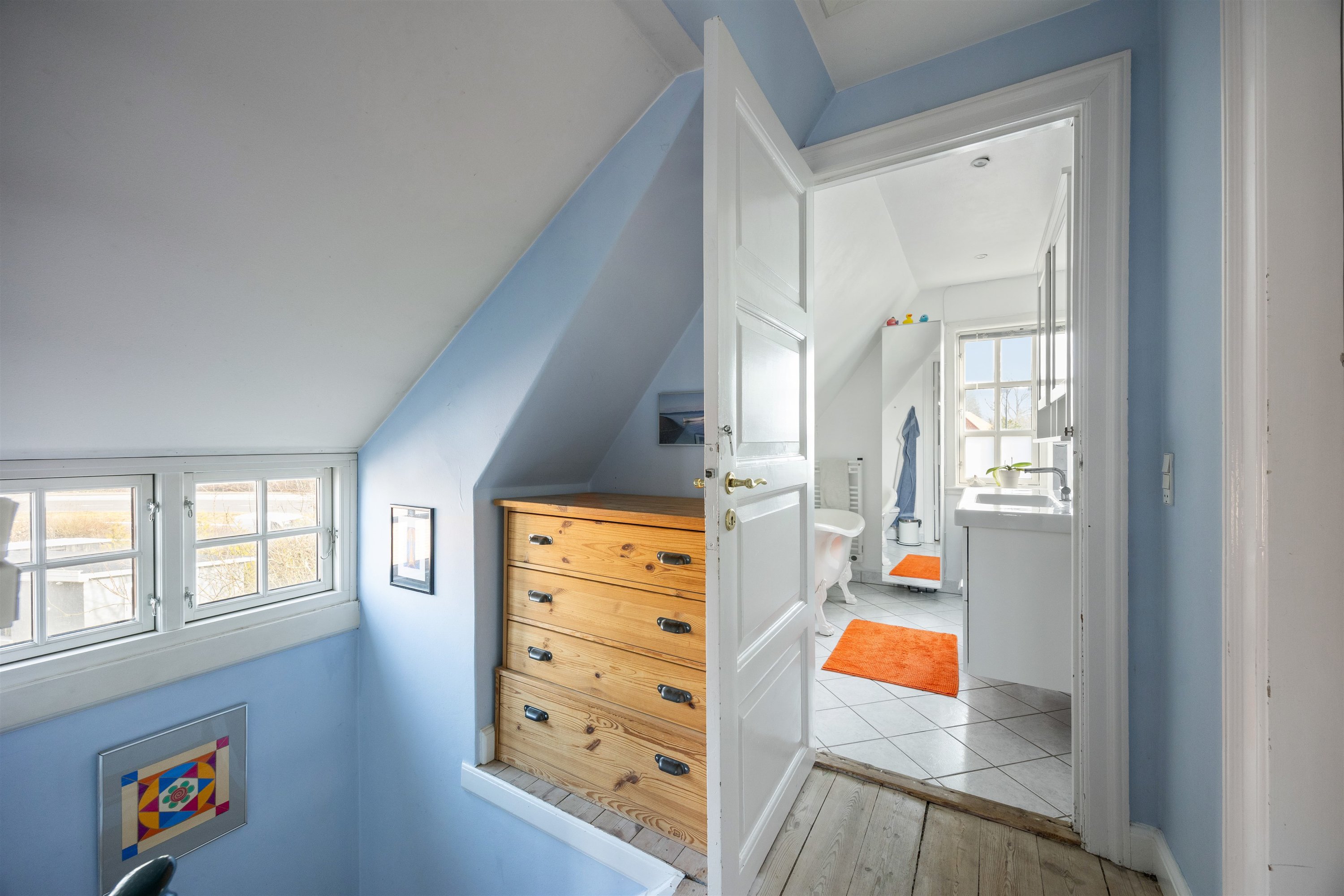 Fremhævet andet billede i fuldskærmstilstand. Billede af Fredensvej 19, 3460 Birkerød