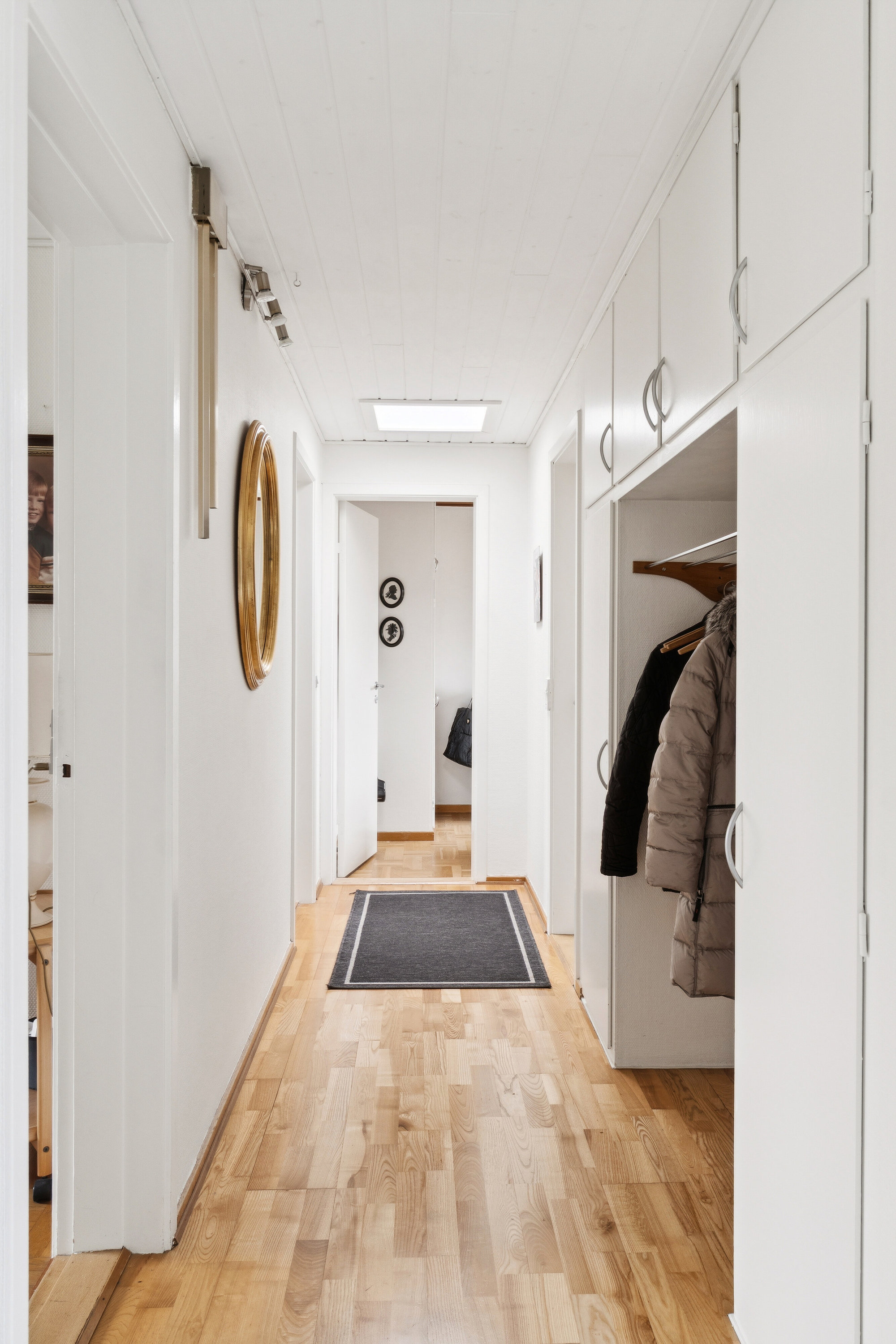 Fremhævet hall billede i fuldskærmstilstand. Billede af Kingosvænge 6A, 4700 Næstved