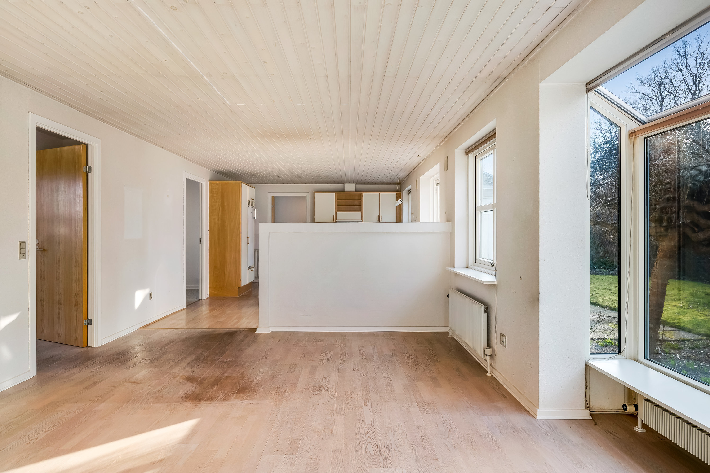 Fremhævet stue billede i fuldskærmstilstand. Billede af Kærsangervej 21, 6800 Varde