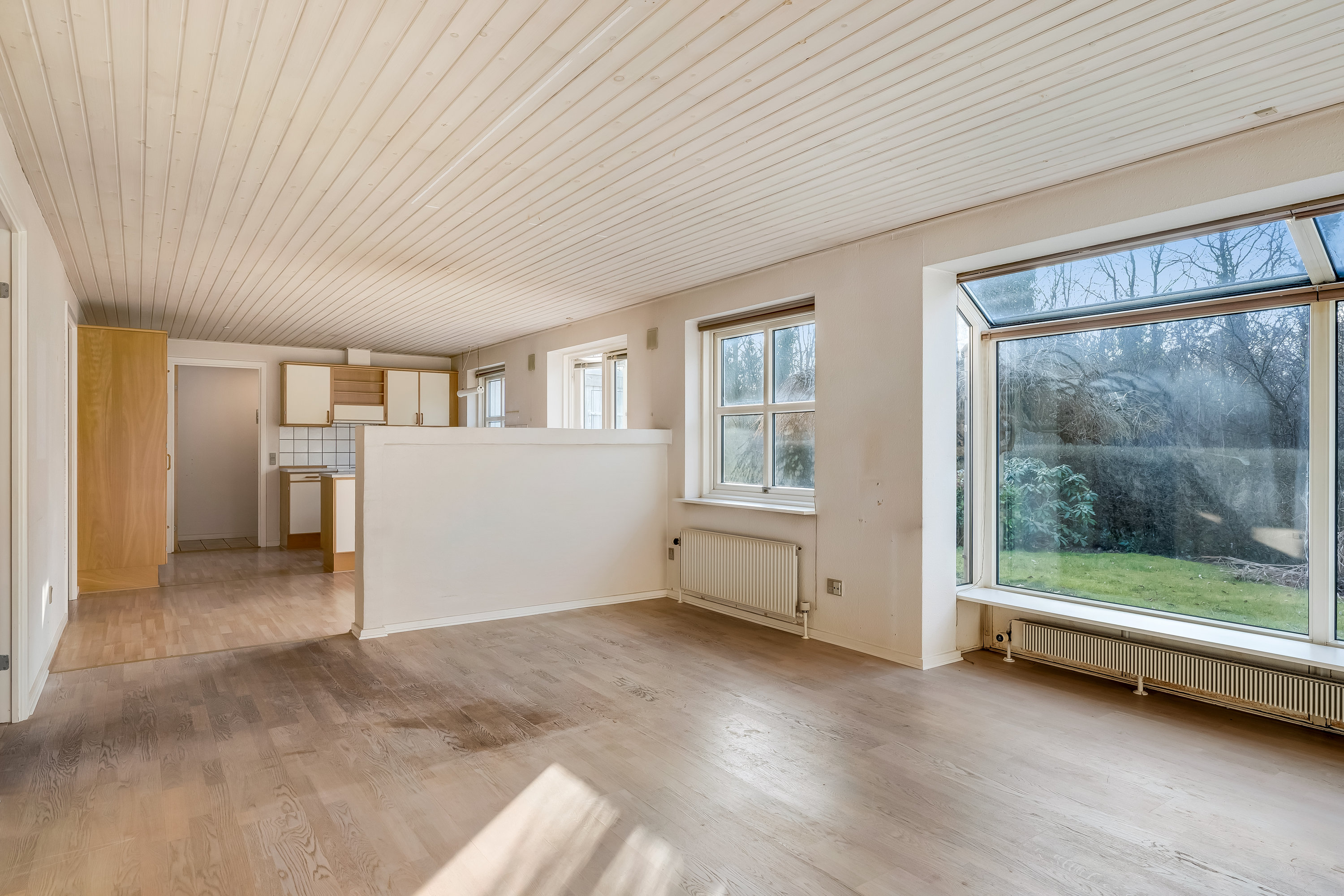 Fremhævet stue billede i fuldskærmstilstand. Billede af Kærsangervej 21, 6800 Varde