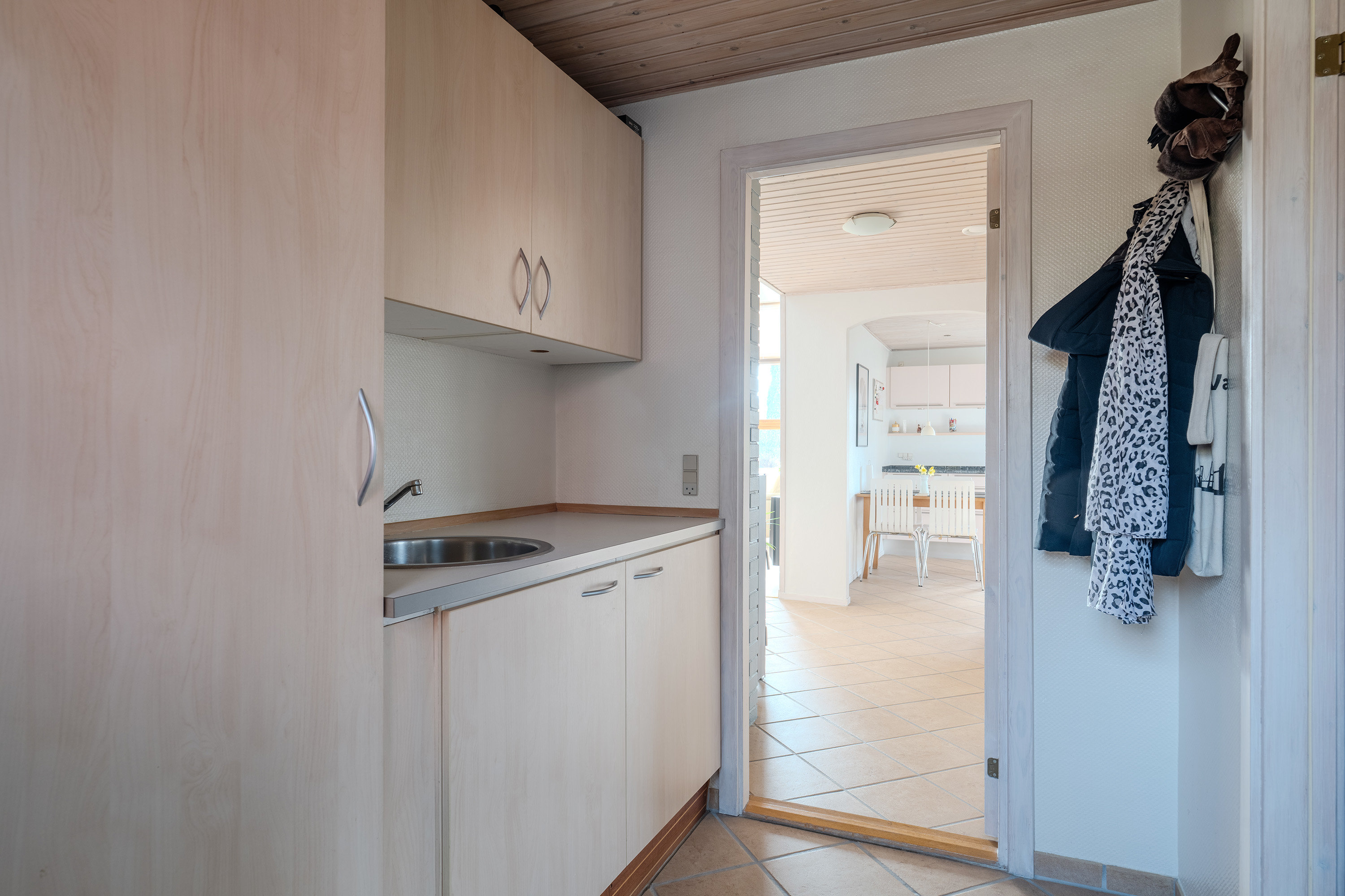 Fremhævet  billede i fuldskærmstilstand. Billede af Sneppevej 1A, Marielyst, 4873 Væggerløse