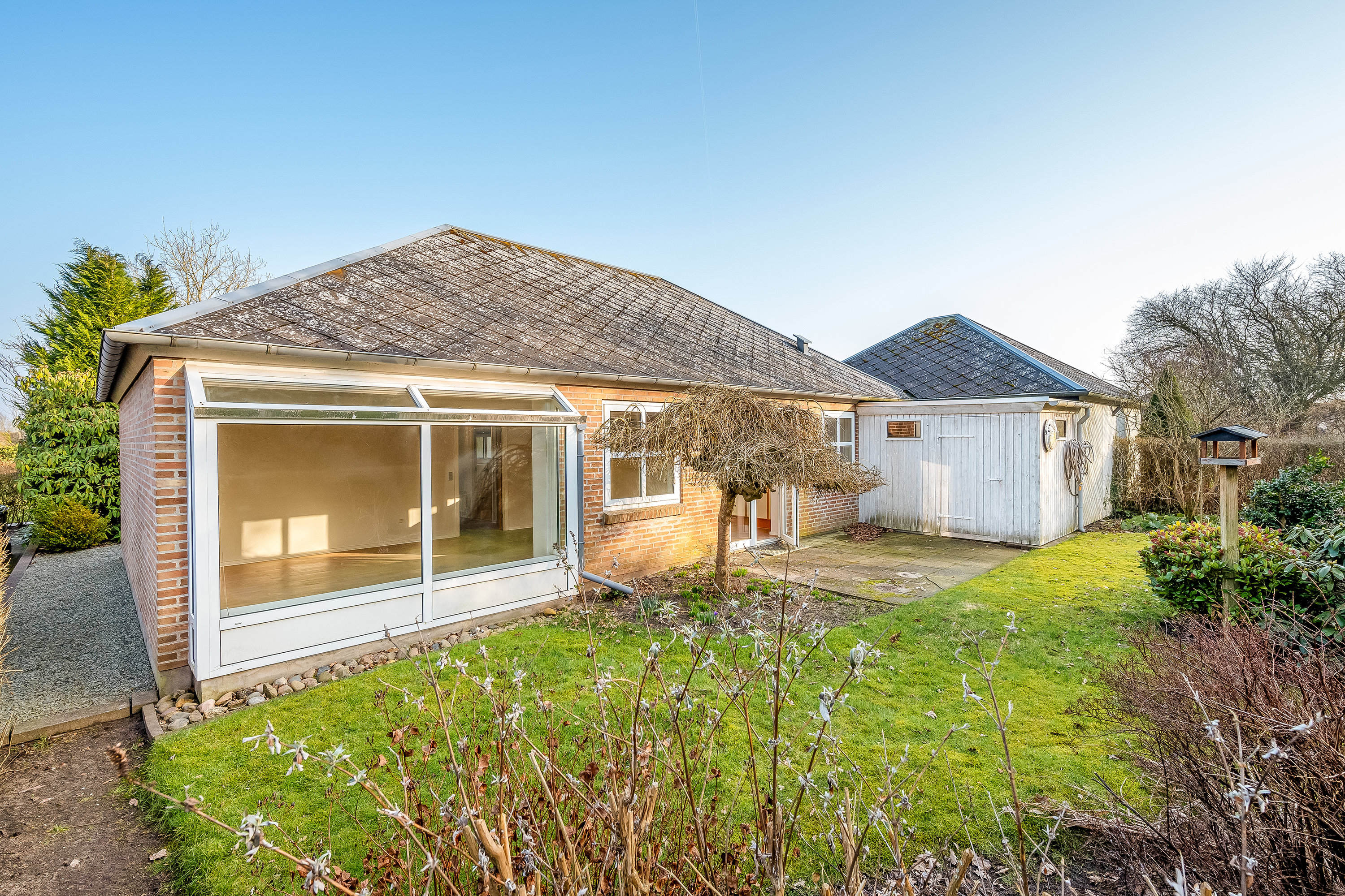 Fremhævet facade billede i fuldskærmstilstand. Billede af Kærsangervej 21, 6800 Varde