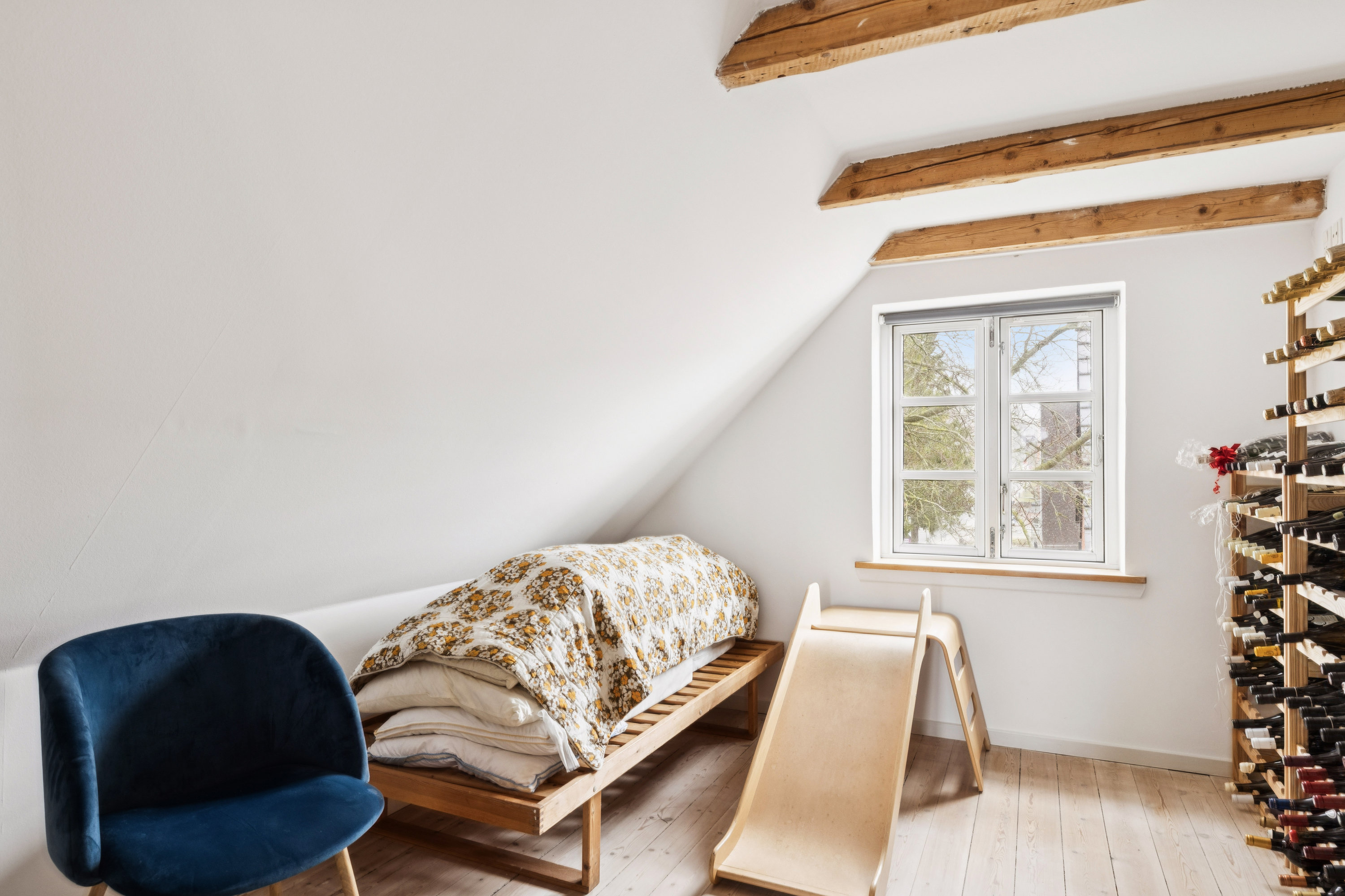 Fremhævet værelse billede i fuldskærmstilstand. Billede af Skolevej 9, 8410 Rønde