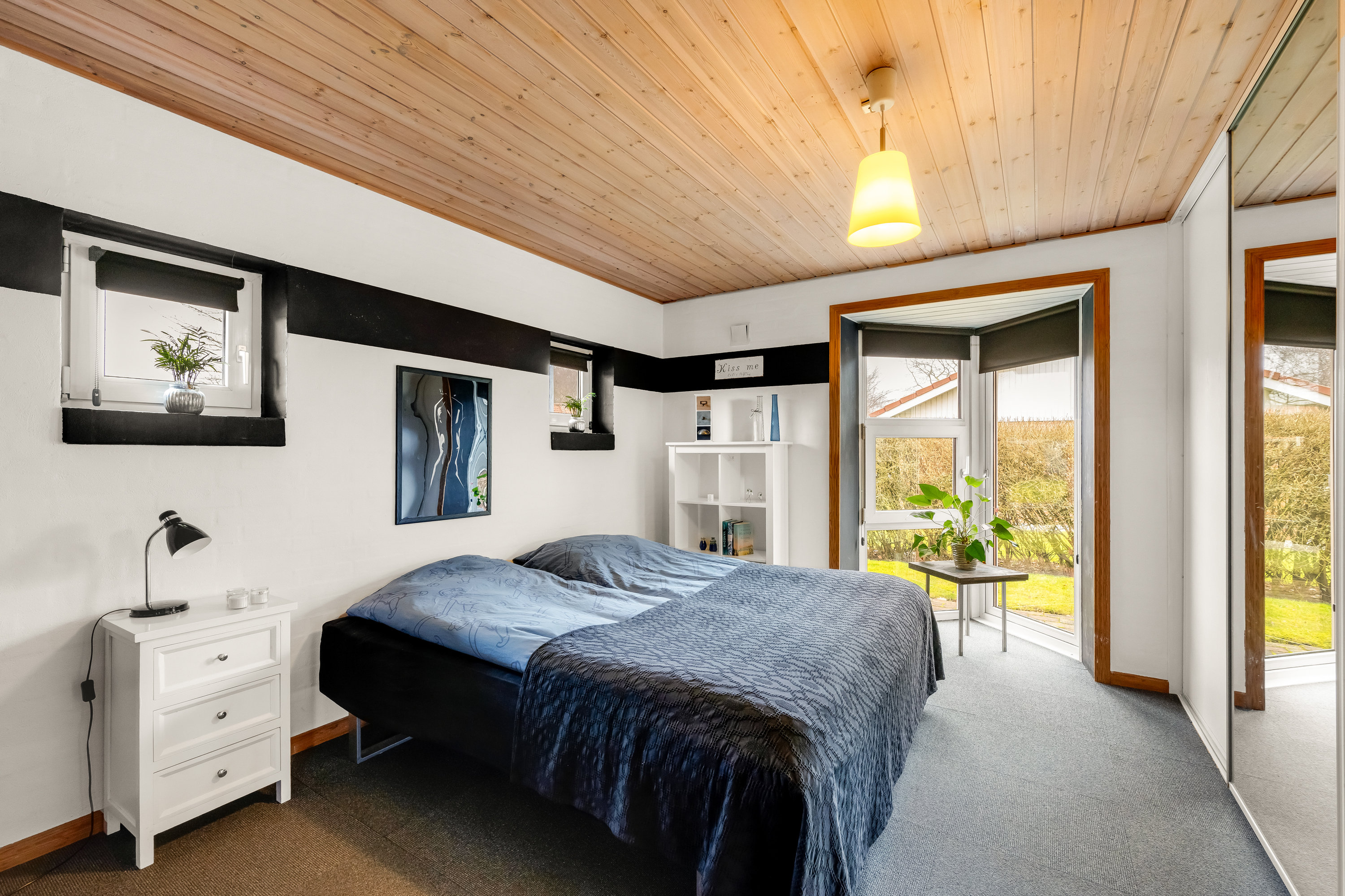 Fremhævet soveværelse billede i fuldskærmstilstand. Billede af Gyvelvænget 3, 6920 Videbæk