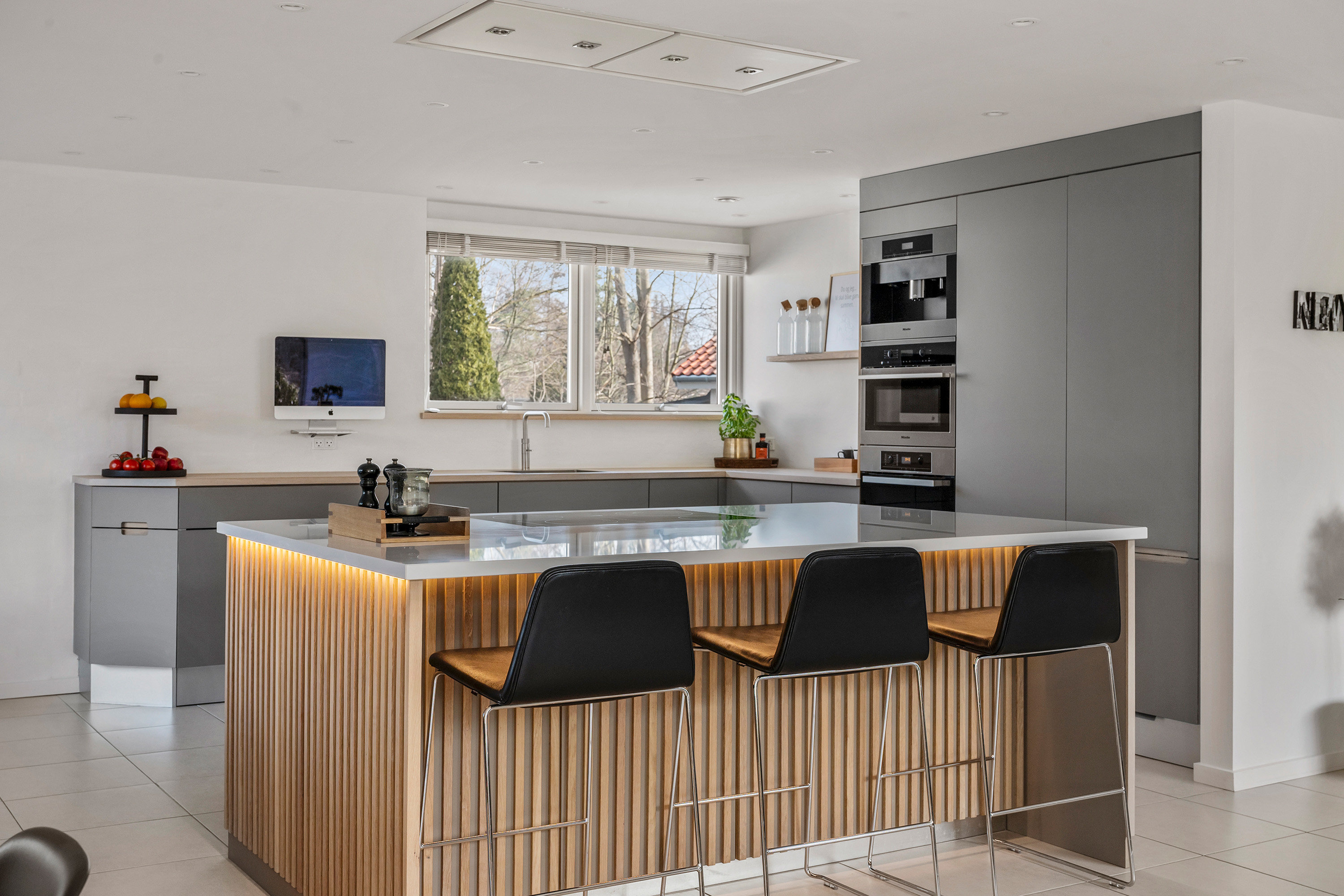 Fremhævet køkken billede i fuldskærmstilstand. Billede af Folesletten 21, Trørød, 2950 Vedbæk