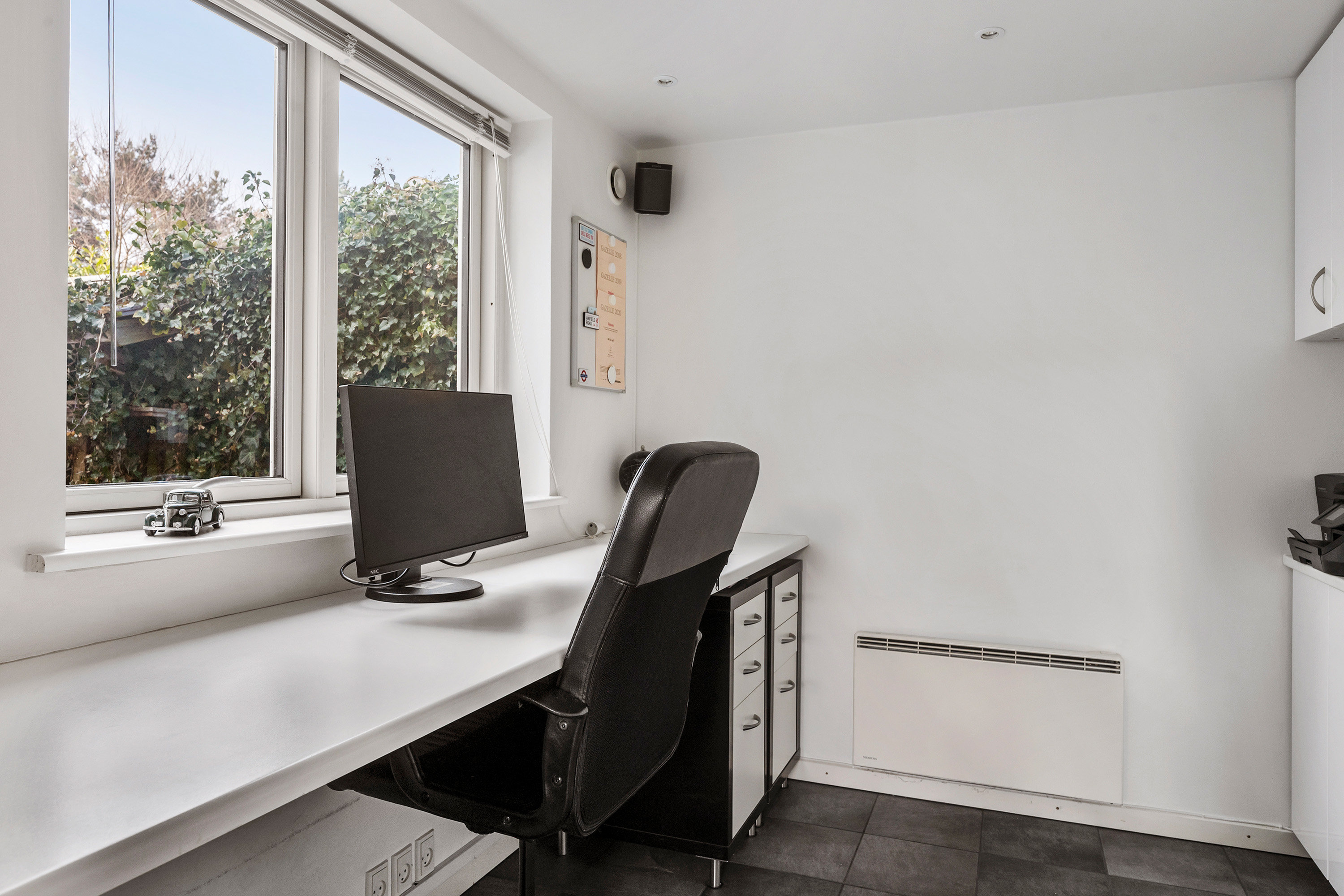 Fremhævet kontor billede i fuldskærmstilstand. Billede af Folesletten 21, Trørød, 2950 Vedbæk