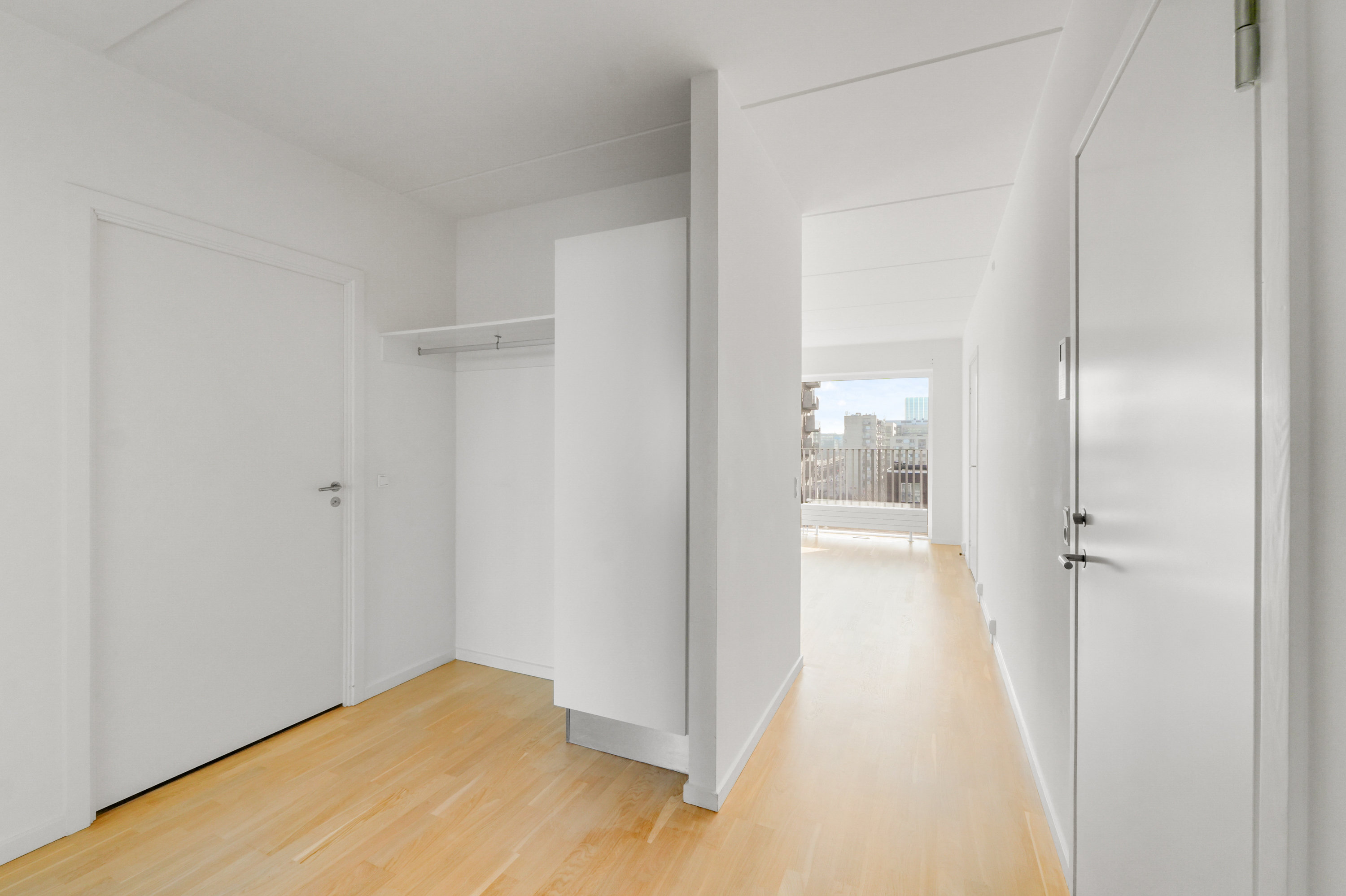 Fremhævet gang billede i fuldskærmstilstand. Billede af C.F. Møllers Allé 98, 7. th., 2300 København S