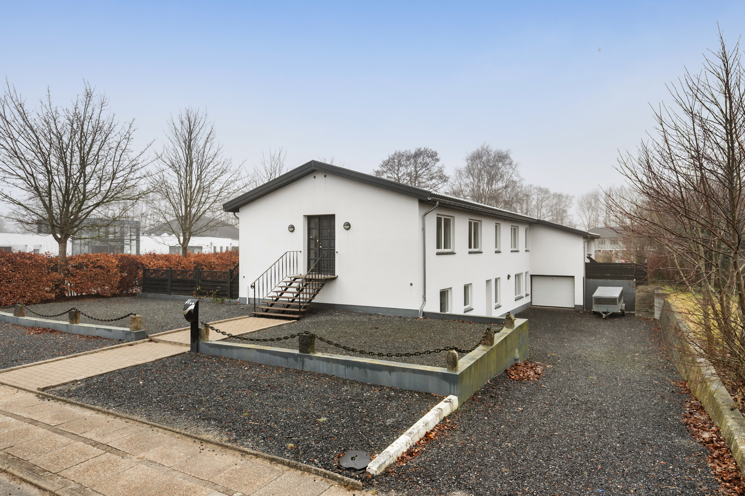 Fremhævet facade billede i fuldskærmstilstand. Billede af Hammershøj 33, Øland, 9460 Brovst