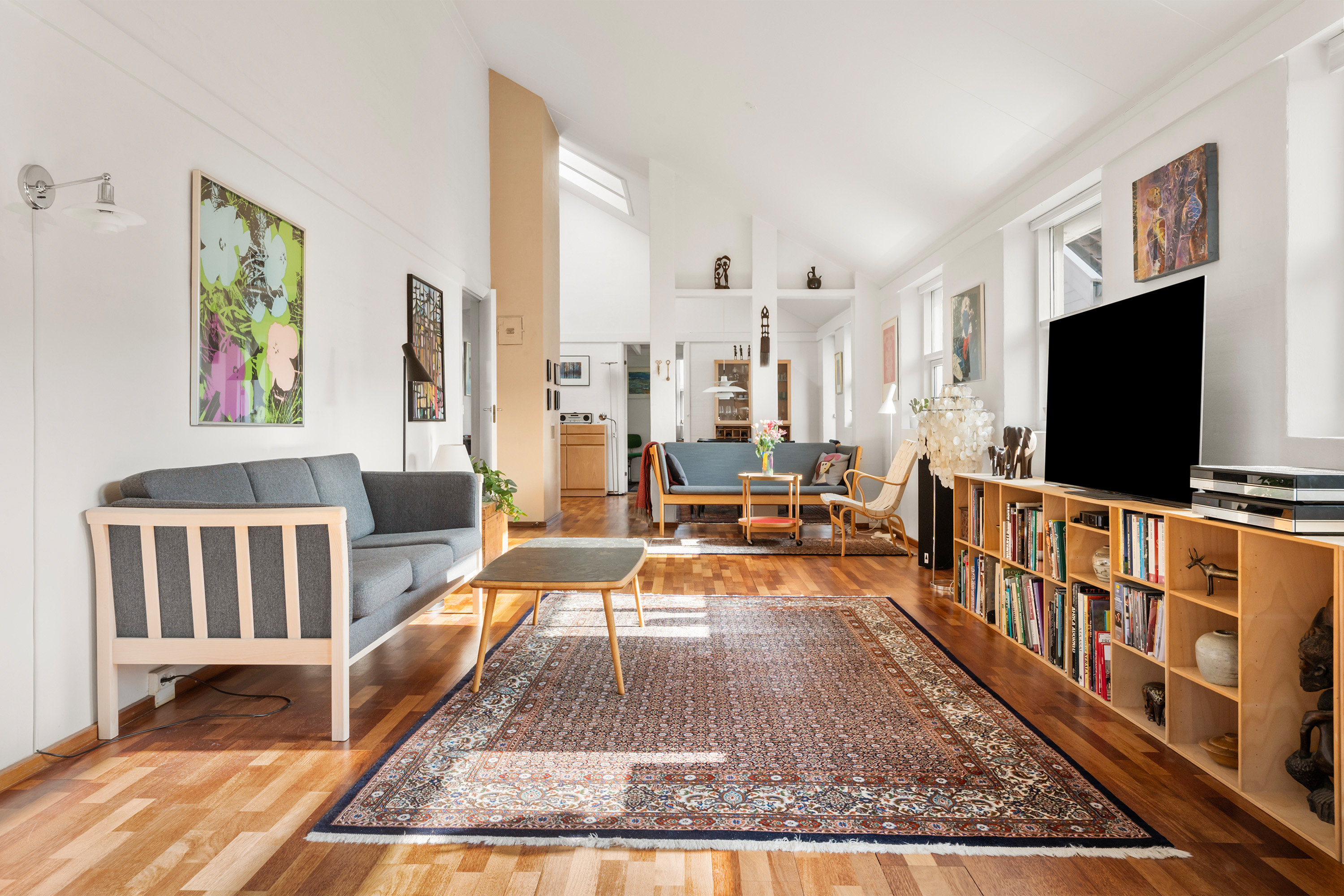 Fremhævet stue billede i fuldskærmstilstand. Billede af Frydenlund Park 49, 2950 Vedbæk