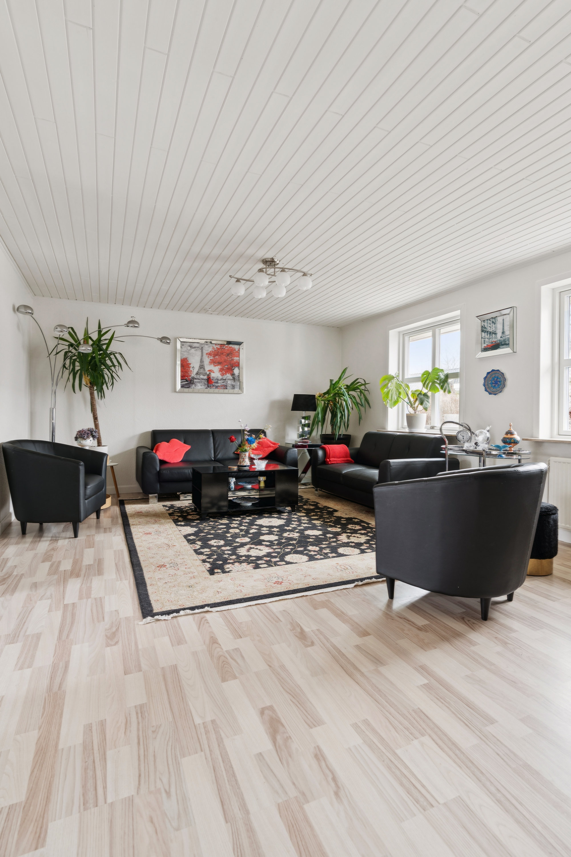 Fremhævet  billede i fuldskærmstilstand. Billede af Sønderkær 385, 7190 Billund