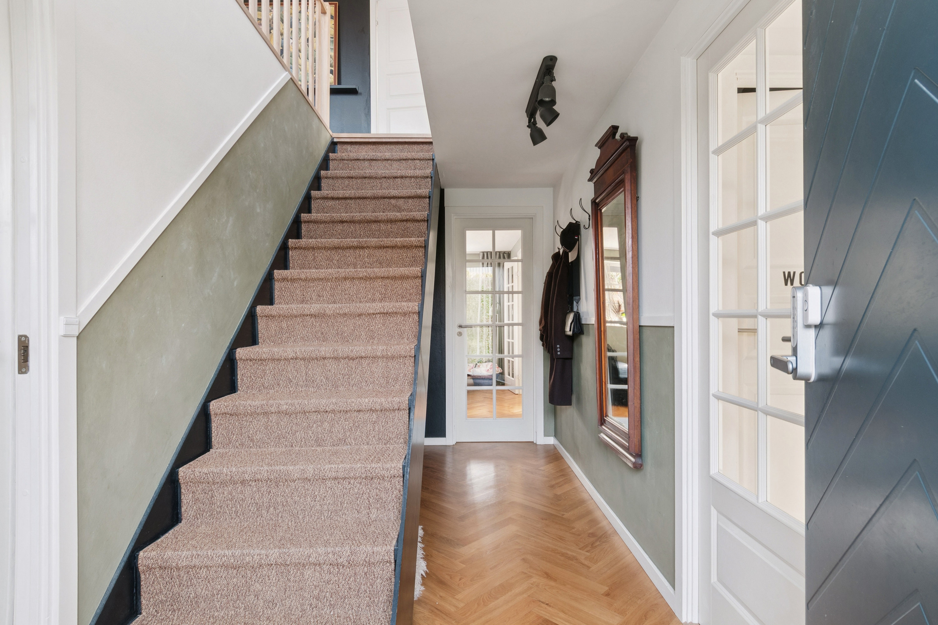 Fremhævet gang billede i fuldskærmstilstand. Billede af Gangstedvej 14, 2770 Kastrup