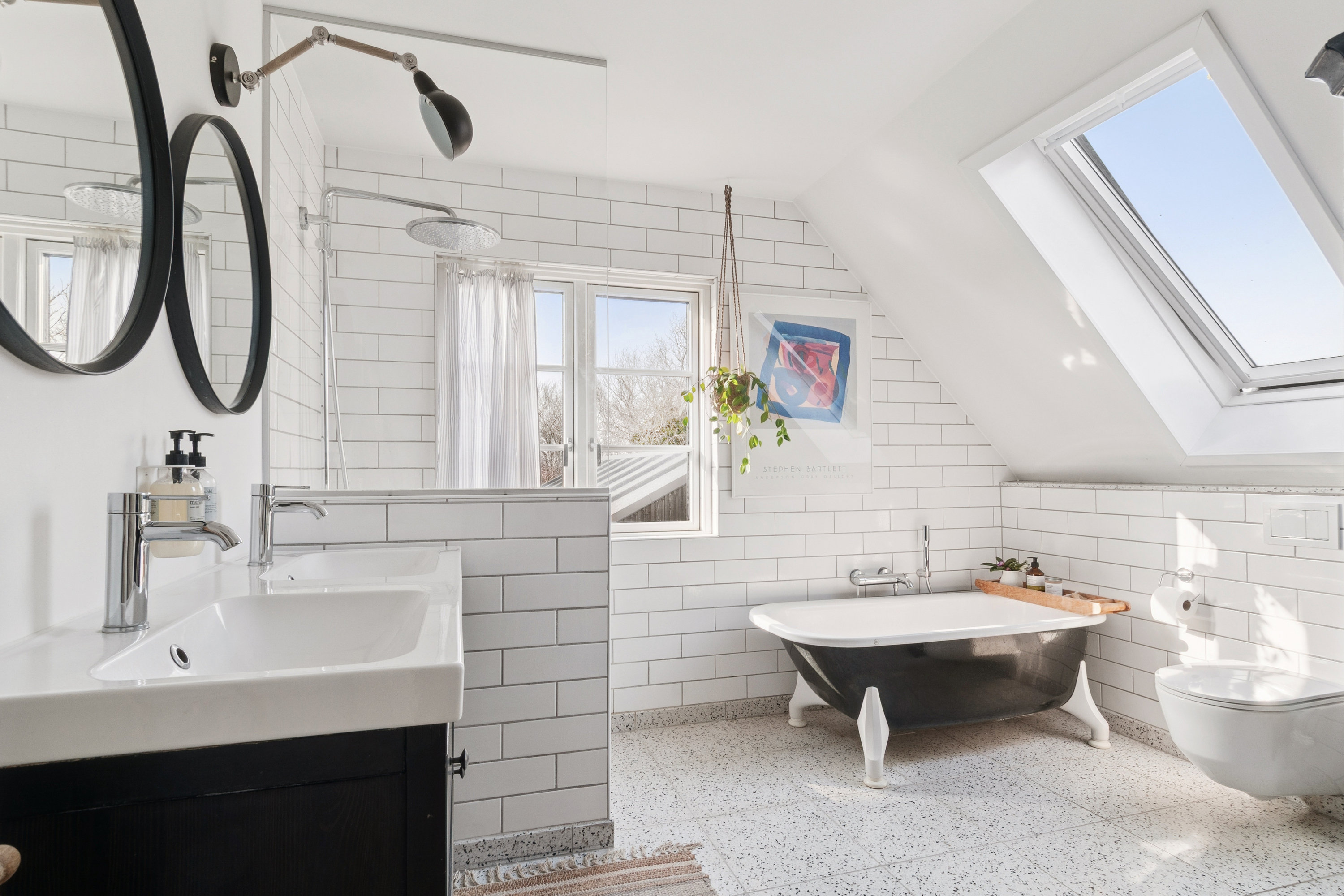 Fremhævet badeværelse billede i fuldskærmstilstand. Billede af Gangstedvej 14, 2770 Kastrup