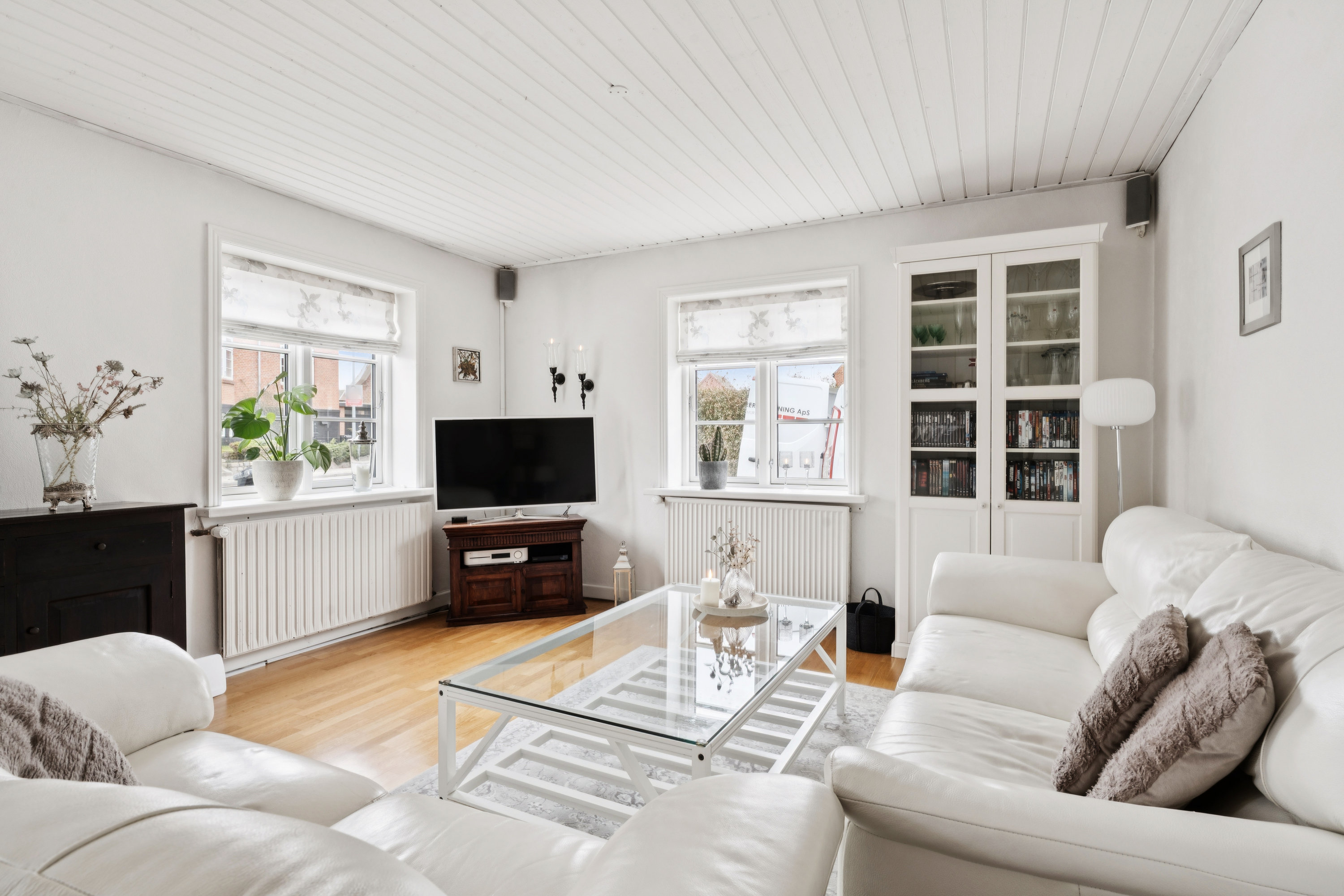 Fremhævet stue billede i fuldskærmstilstand. Billede af Enghavevej 50, Vejgaard, 9000 Aalborg