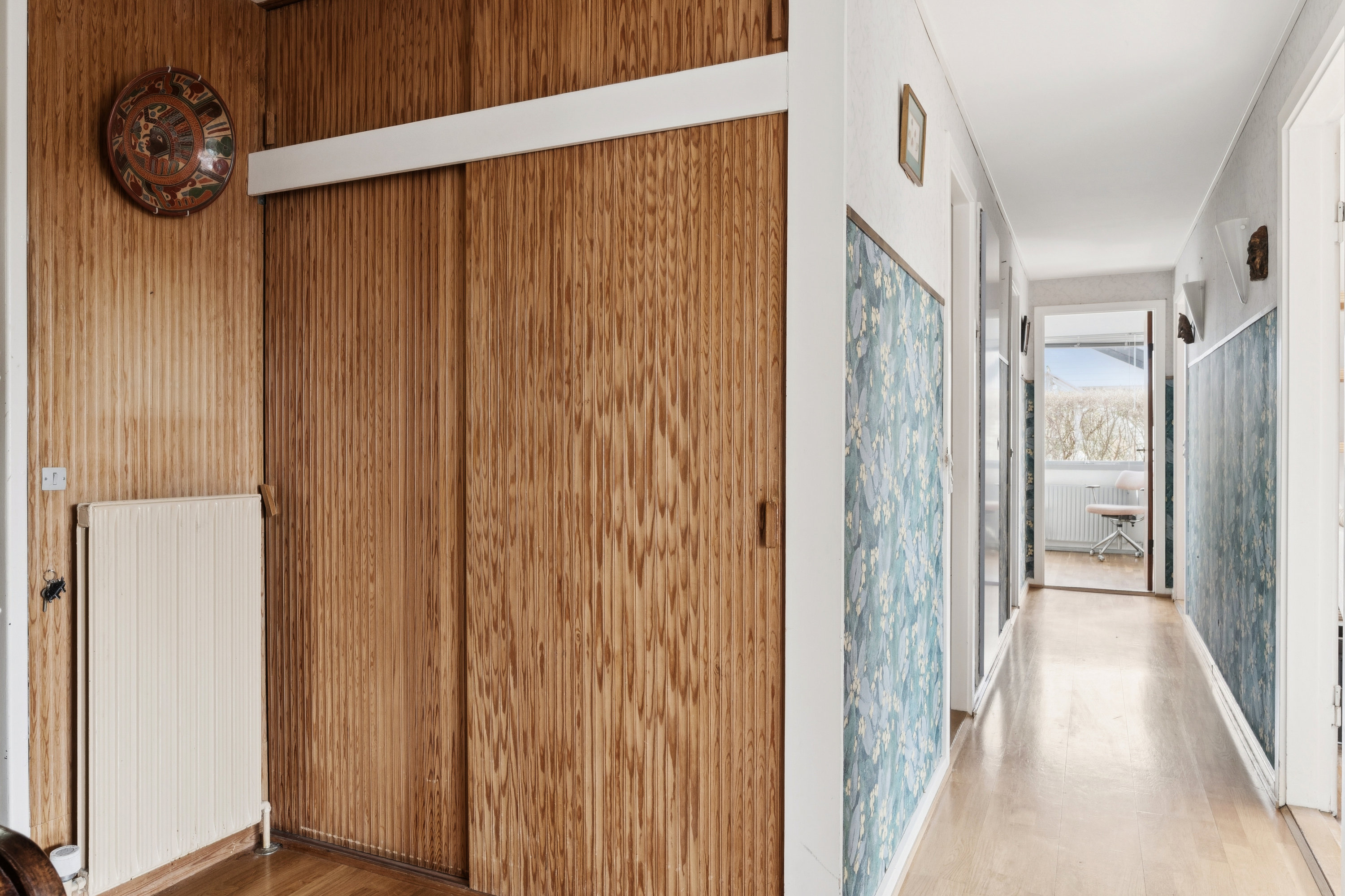 Fremhævet gang billede i fuldskærmstilstand. Billede af Mosegård Park 127, 3500 Værløse