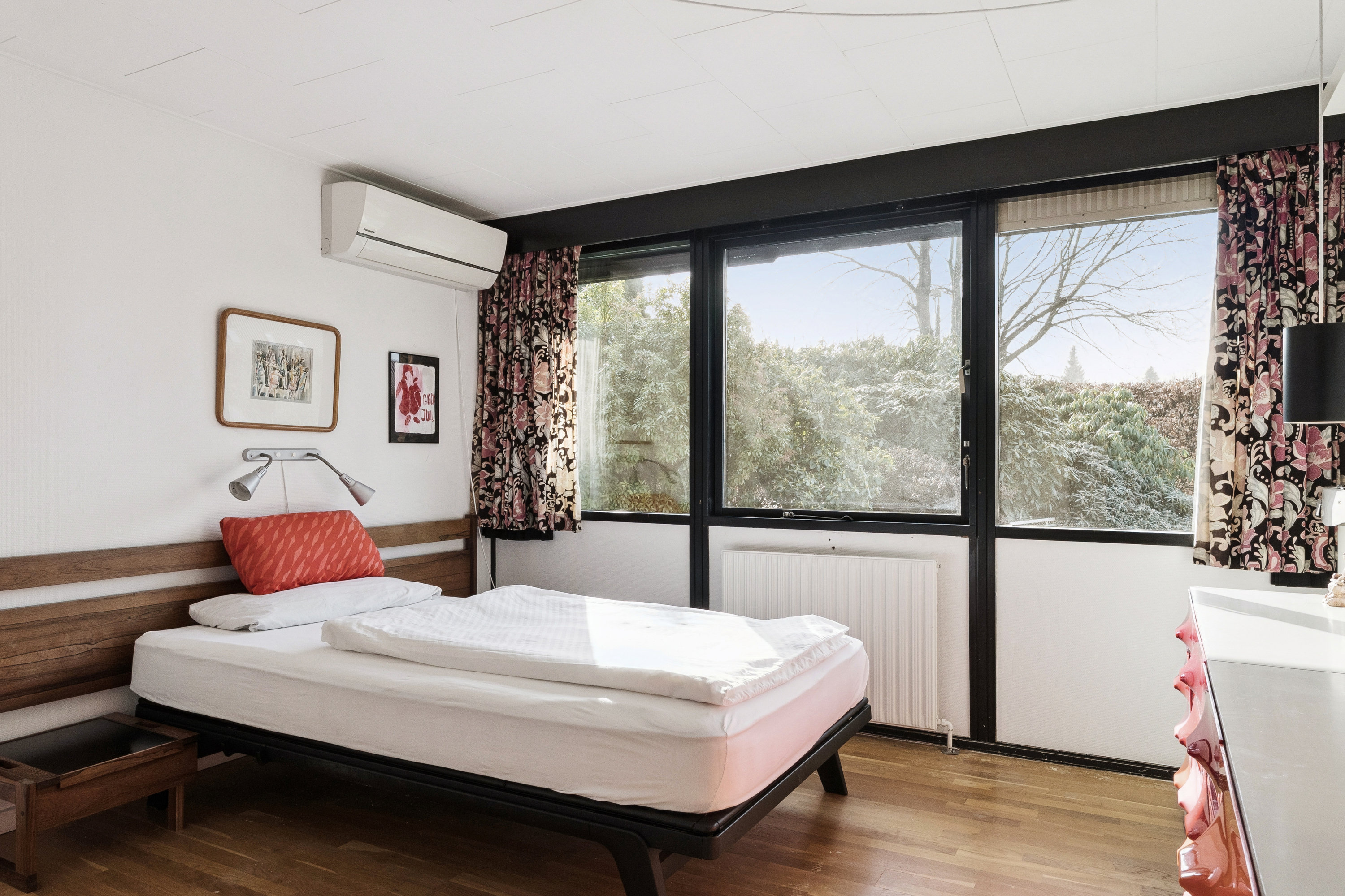 Fremhævet værelse billede i fuldskærmstilstand. Billede af Mosegård Park 127, 3500 Værløse