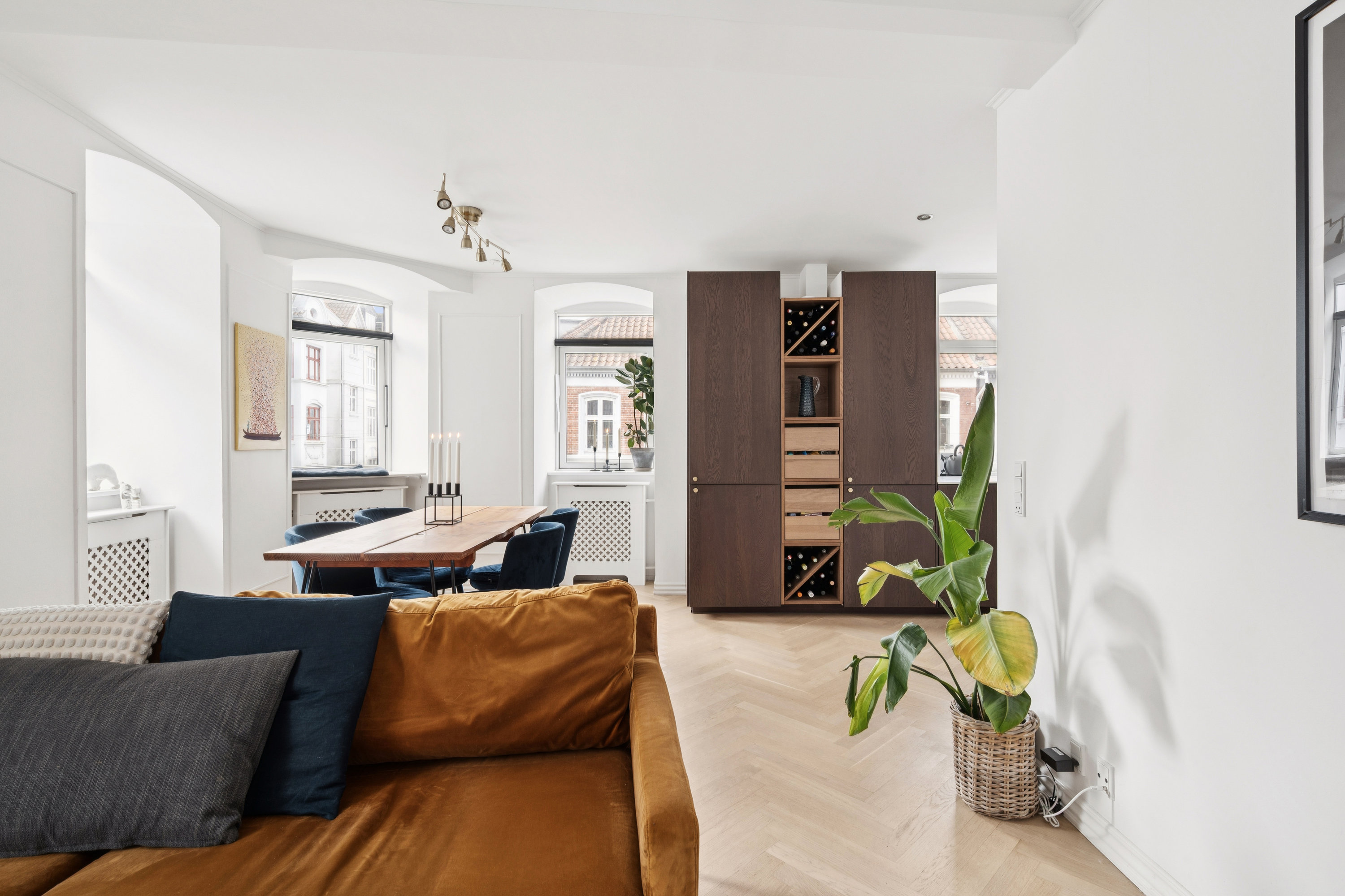 Fremhævet stue billede i fuldskærmstilstand. Billede af Skt. Pauls Gade 36, 2. tv., 8000 Aarhus C