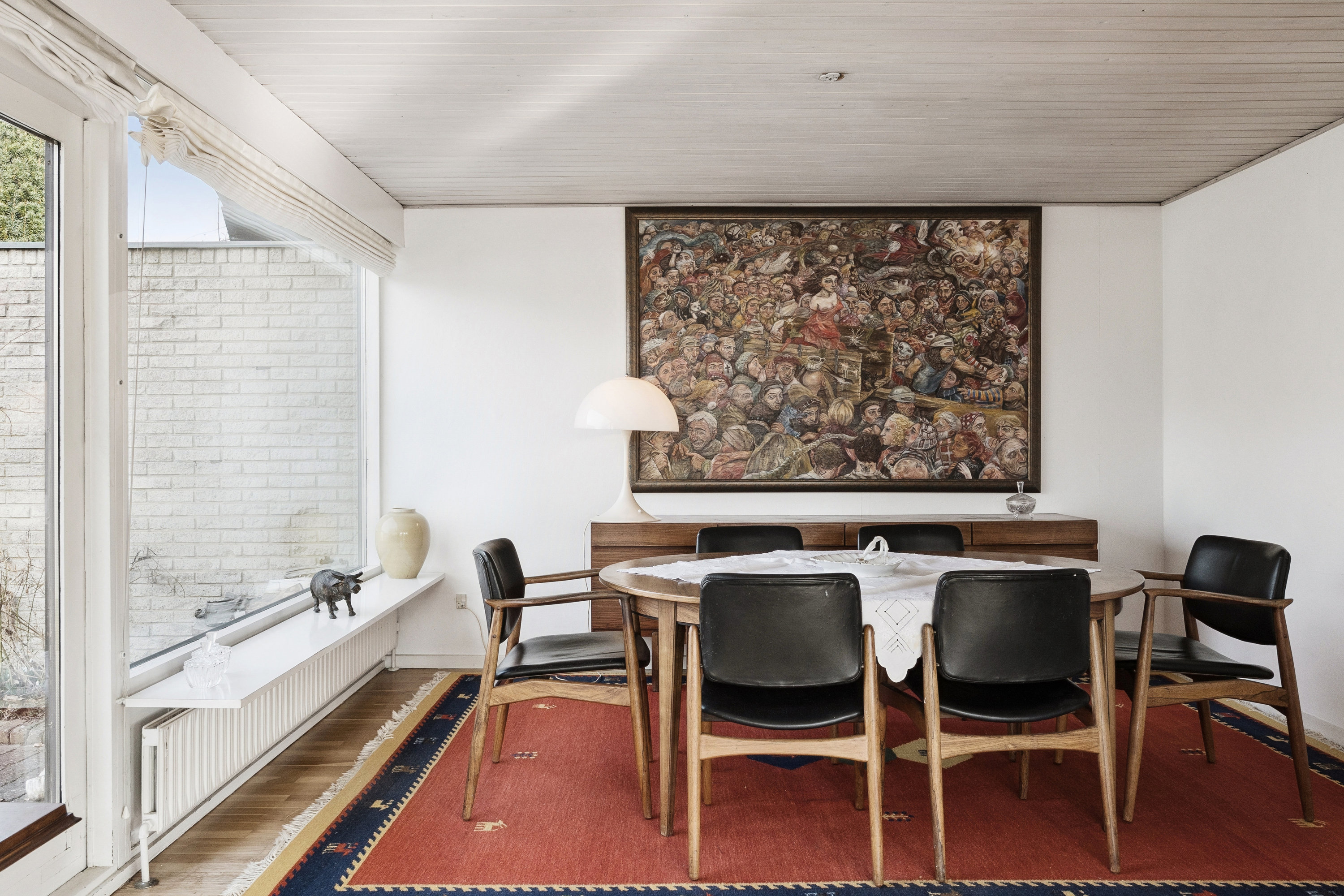 Fremhævet stue billede i fuldskærmstilstand. Billede af Mosegård Park 127, 3500 Værløse