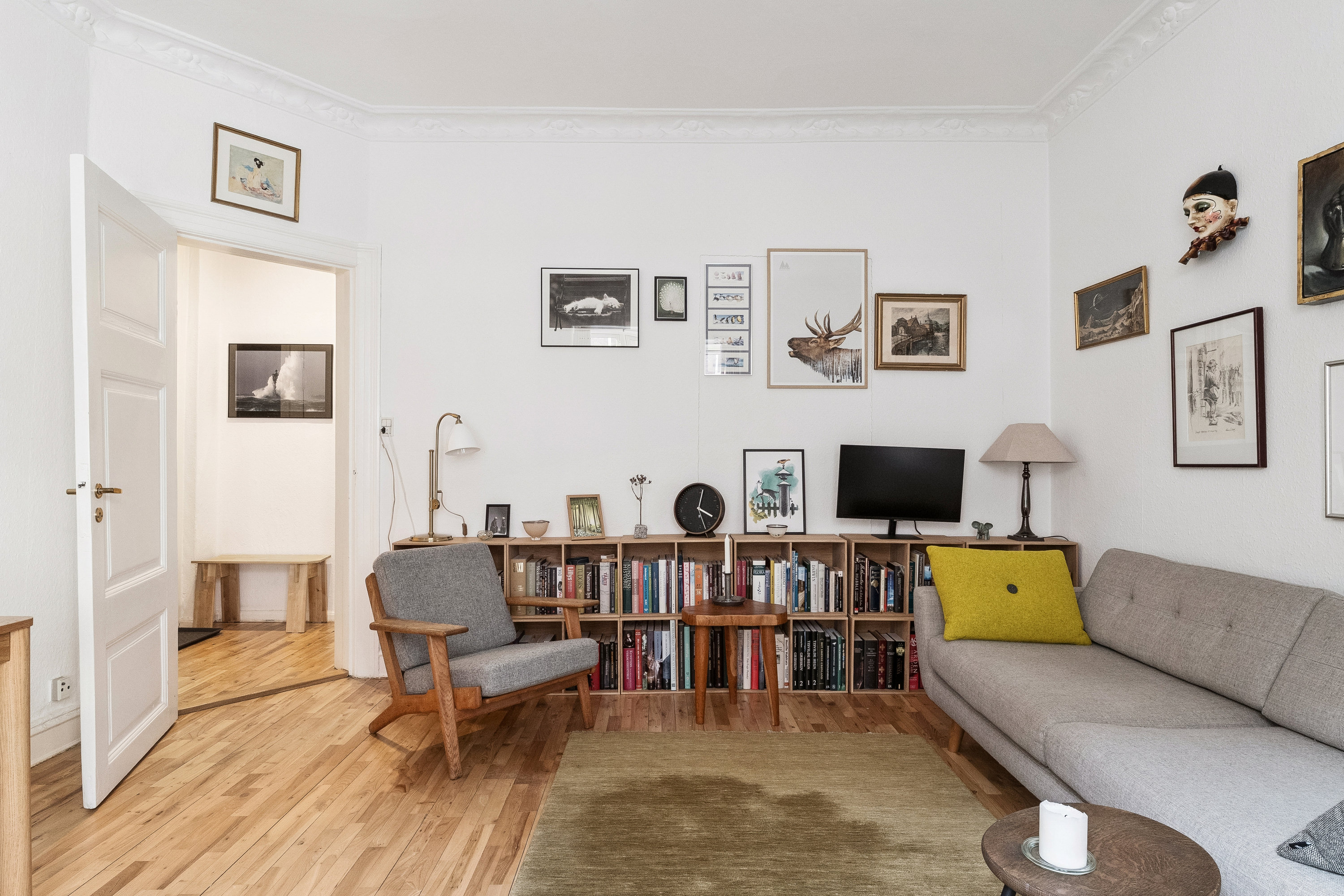 Fremhævet stue billede i fuldskærmstilstand. Billede af Kildevældsgade 68, st.. th., 2100 København Ø