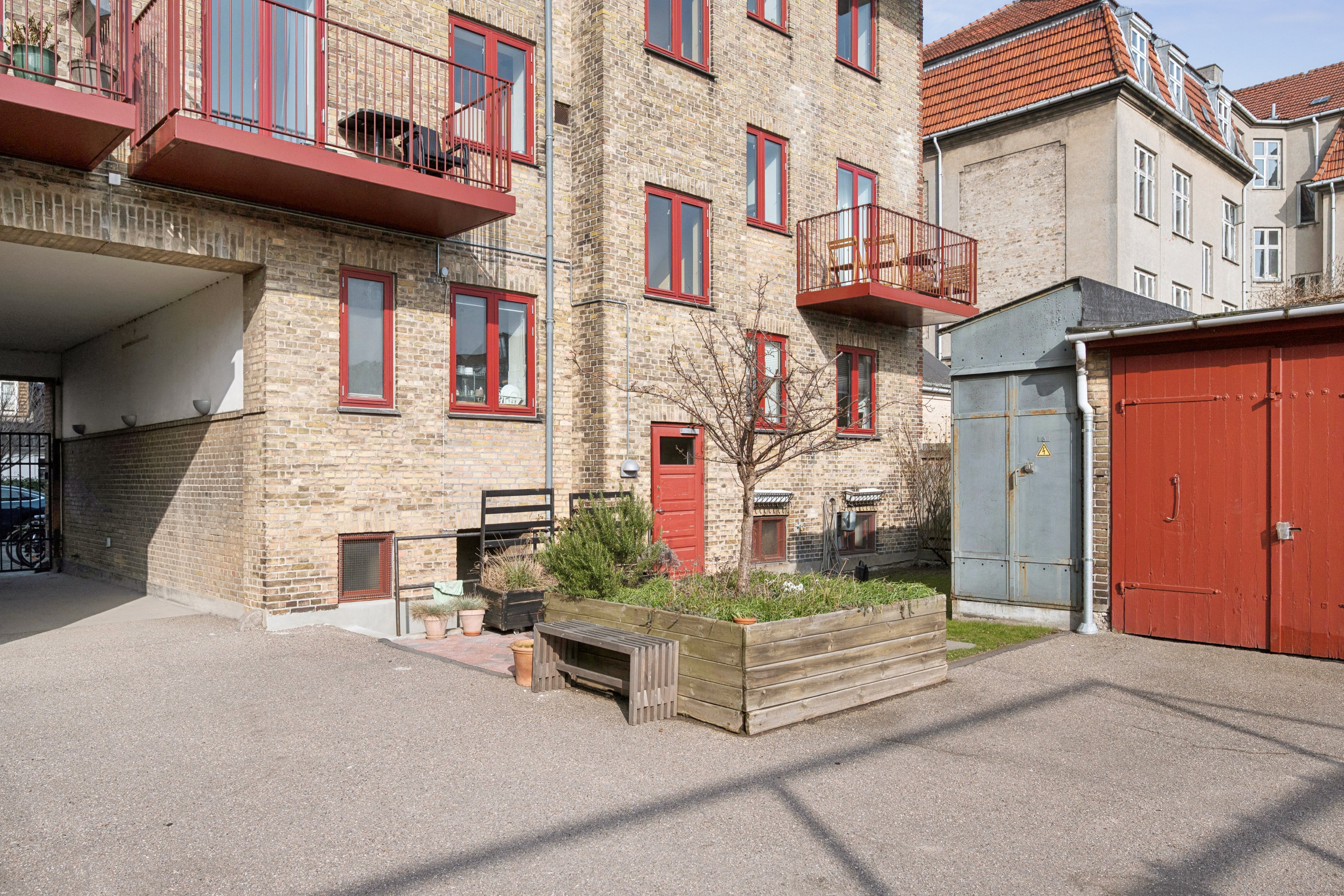 Fremhævet andet billede i fuldskærmstilstand. Billede af Karensgade 10, st.. tv., 2500 Valby