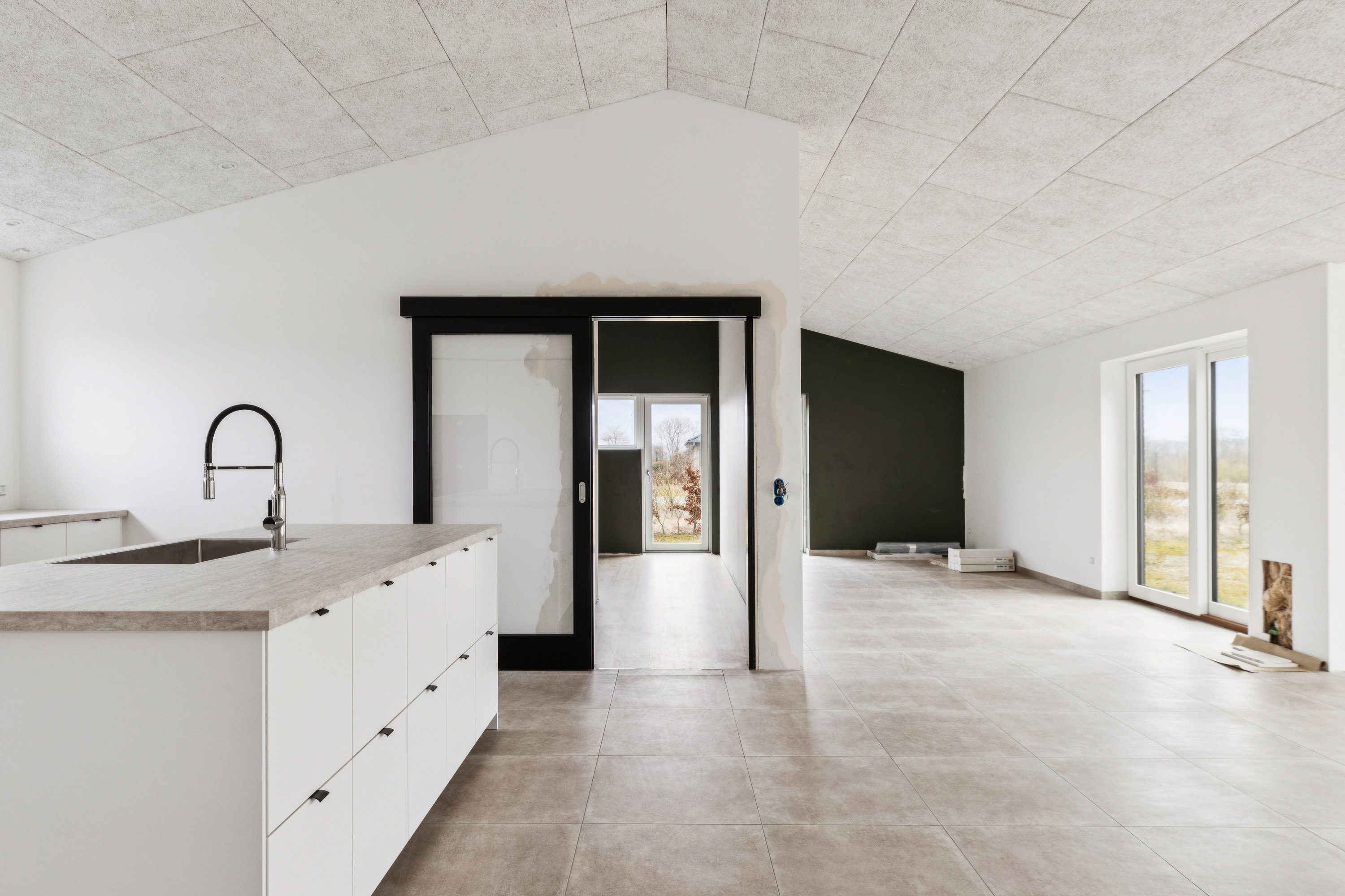 Fremhævet køkken billede i fuldskærmstilstand. Billede af Tønnesens Vej 28, 6760 Ribe